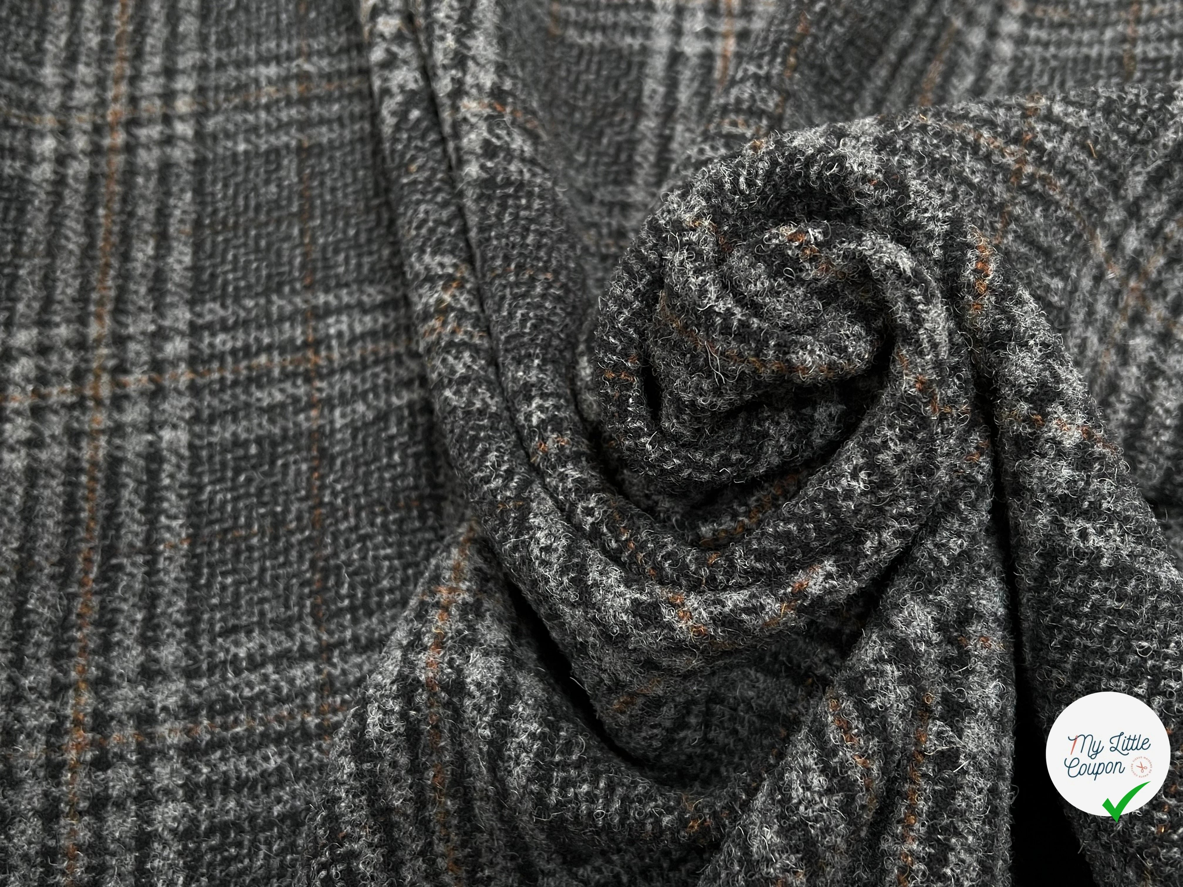 LAINAGE MANTEAU HIGHLAND STYLE GRIS CLAIR ET NOIR - My Little Coupon