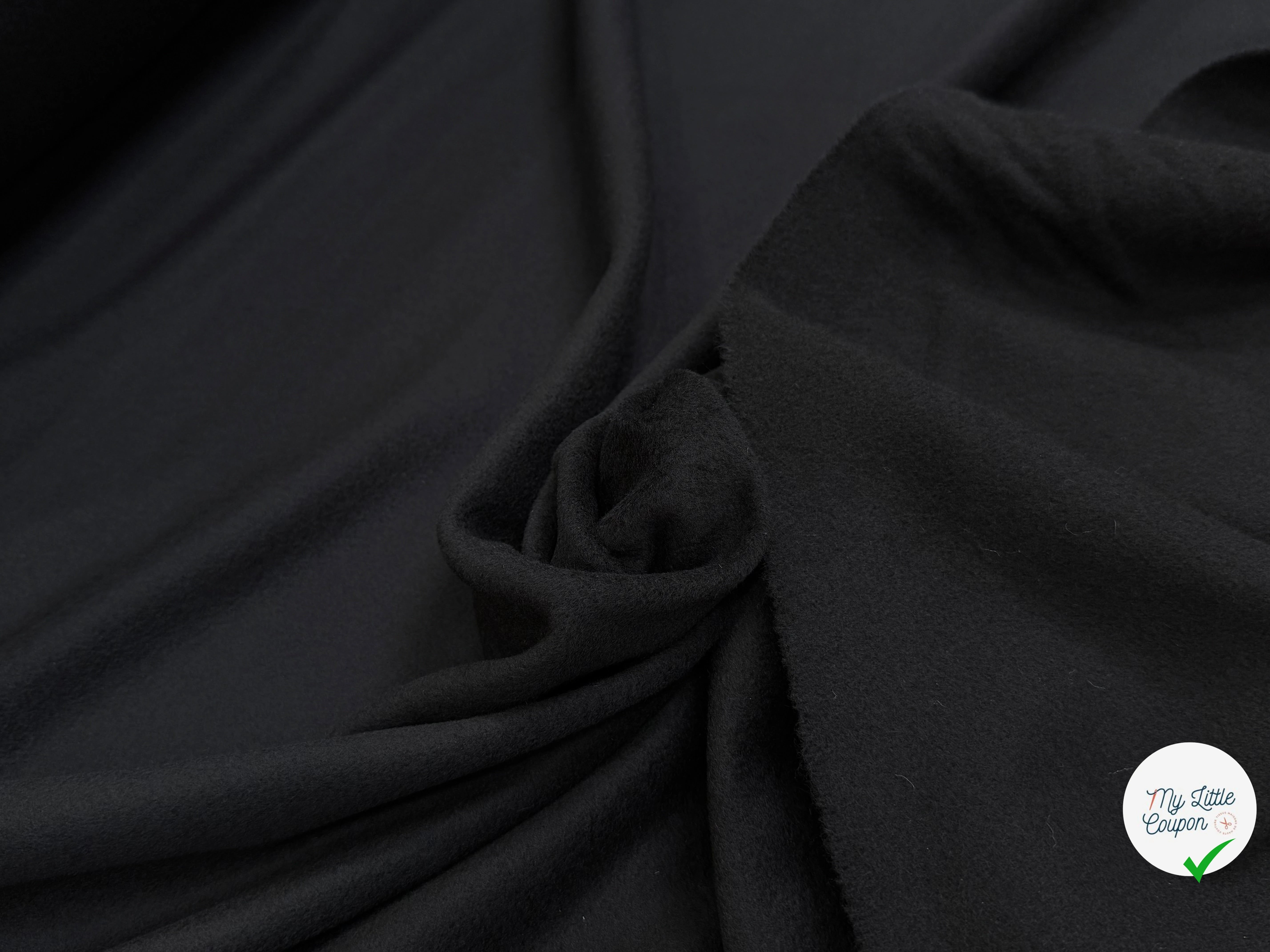 LAINAGE MANTEAU POILS DOUX NOIR - My Little Coupon