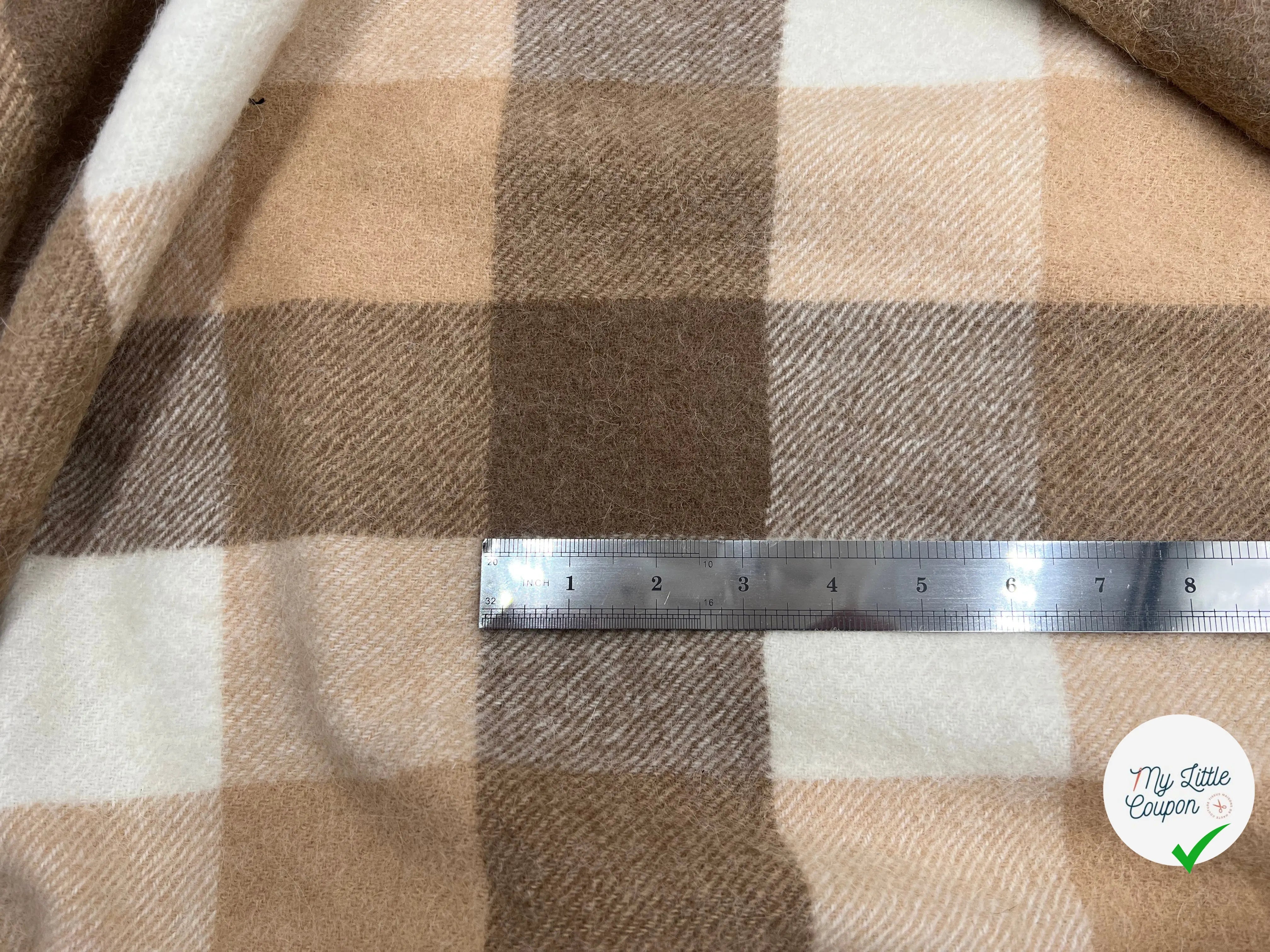 LAINAGE MANTEAUX CARREAUX SAUMON ET BROWN - My Little Coupon - tissu - coudre