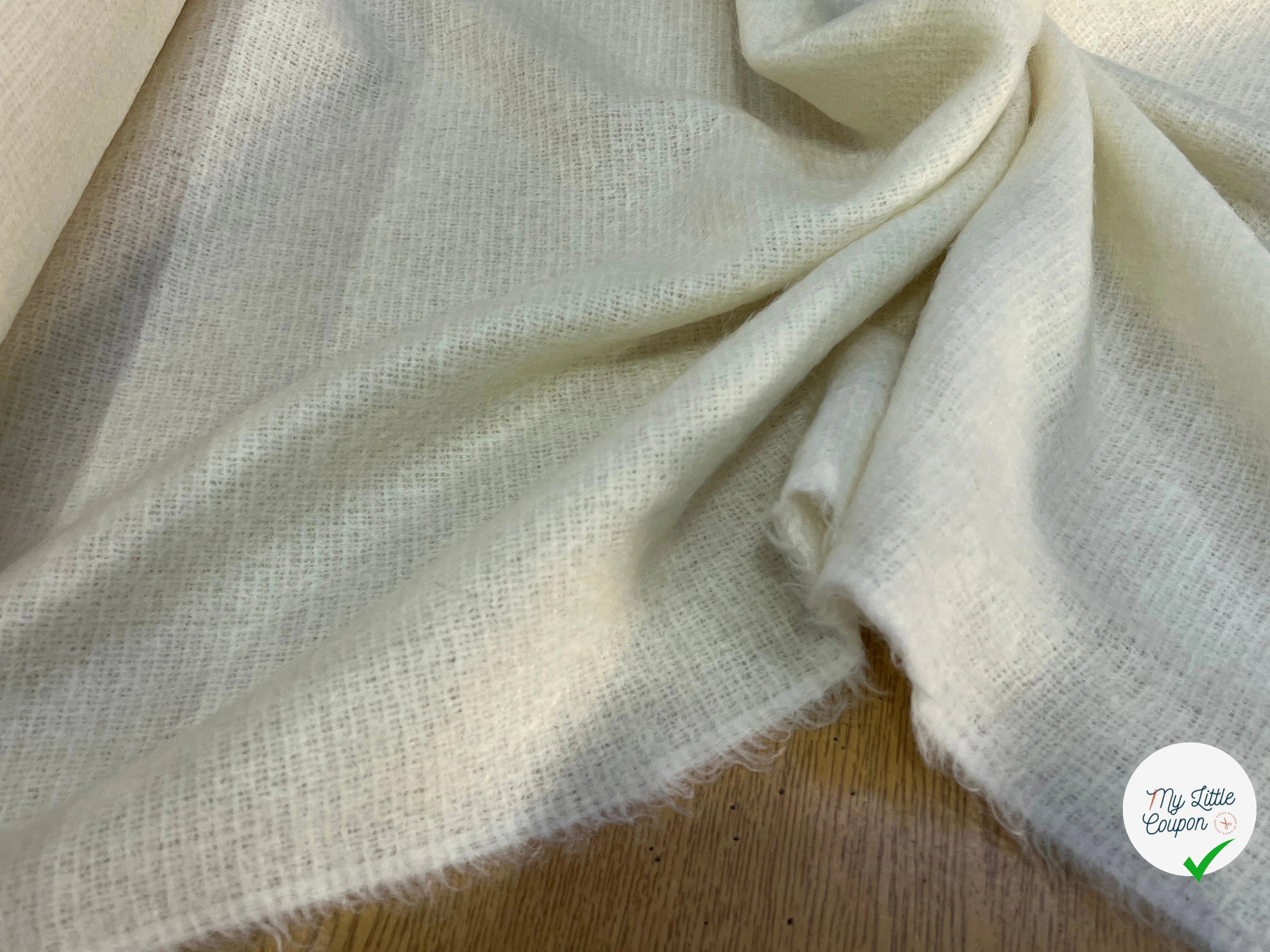 LAINAGE MOHAIR ET LAINE VIERGE BLANC CASSÉ ULTRA CHIC - My Little Coupon