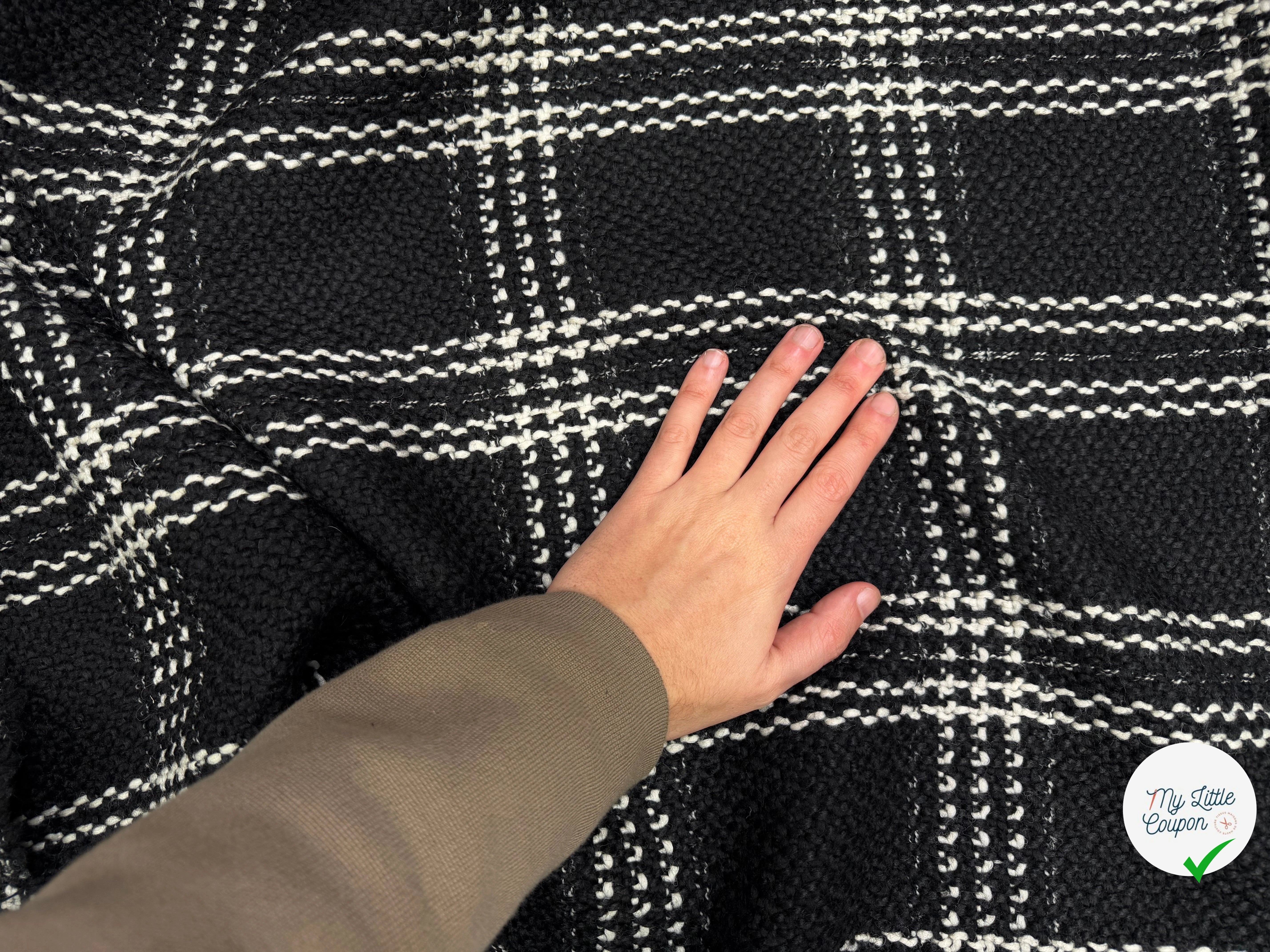 LAINAGE NOIR CARREAU BLANC CASSÉ - My Little Coupon