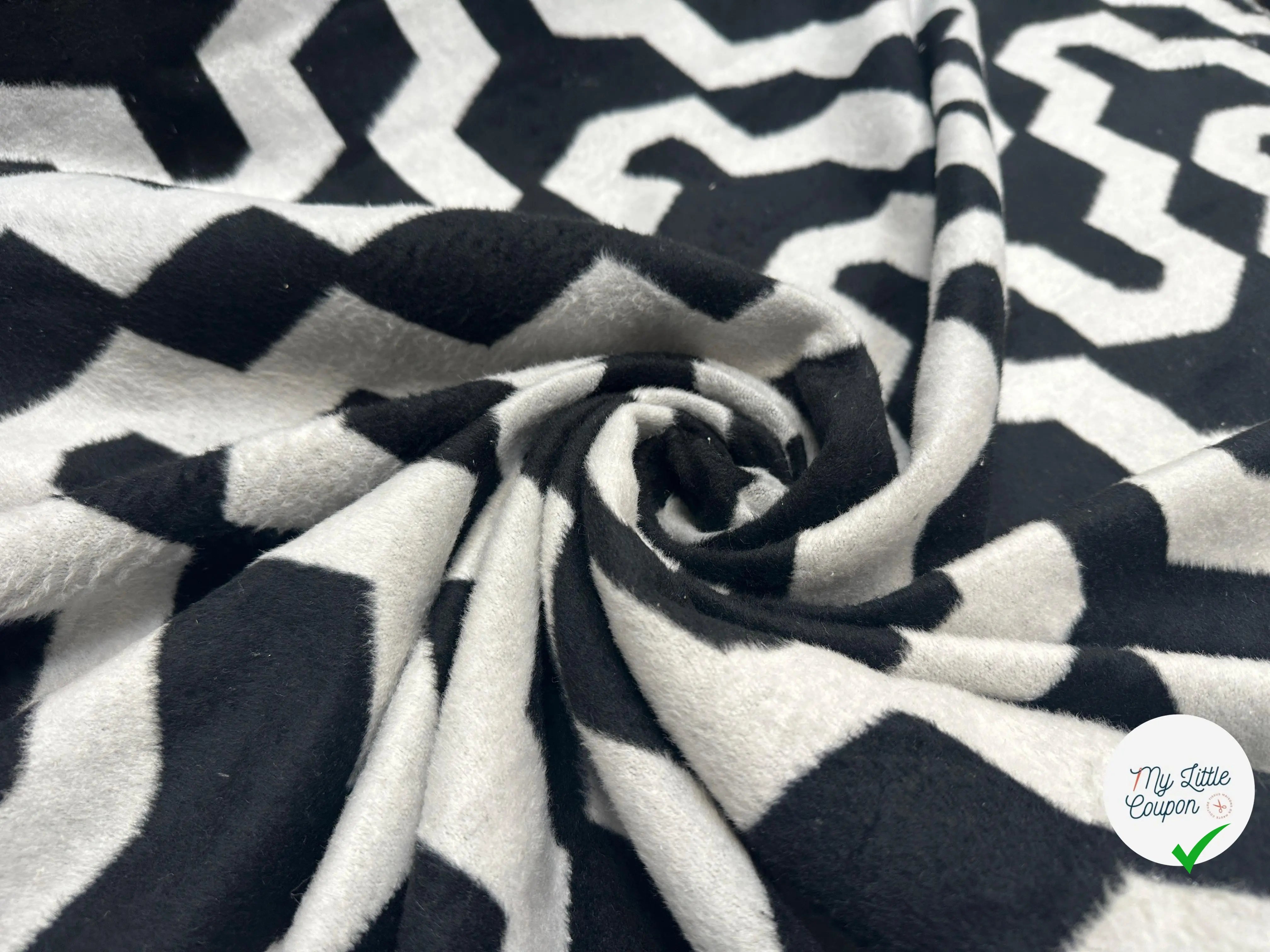 LAINAGE POLYESTER DUVETEUX GRAPHIQUE NOIR - My Little Coupon