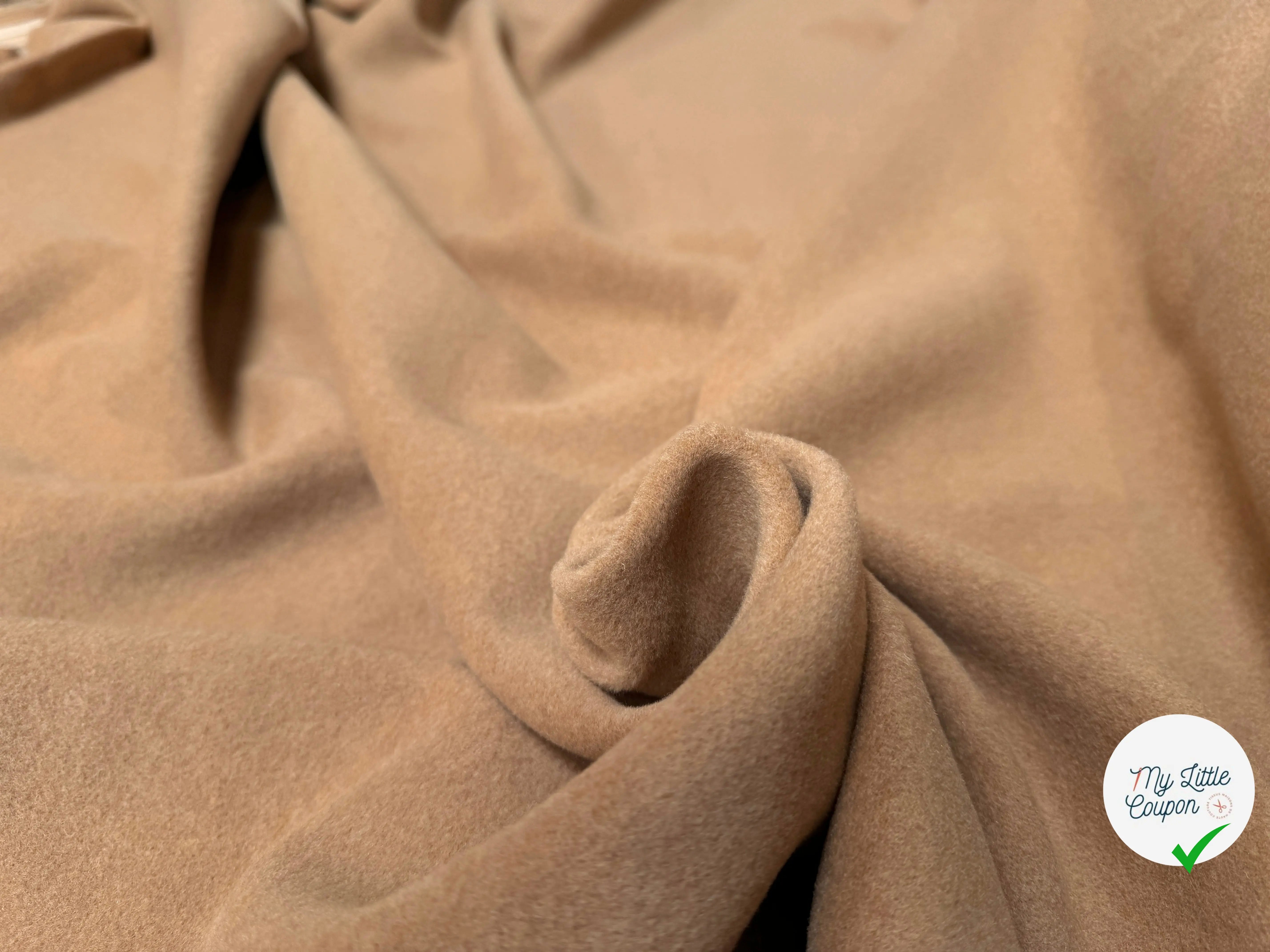LAINAGE TOUT DOUX POILS RAS CAMEL - My Little Coupon