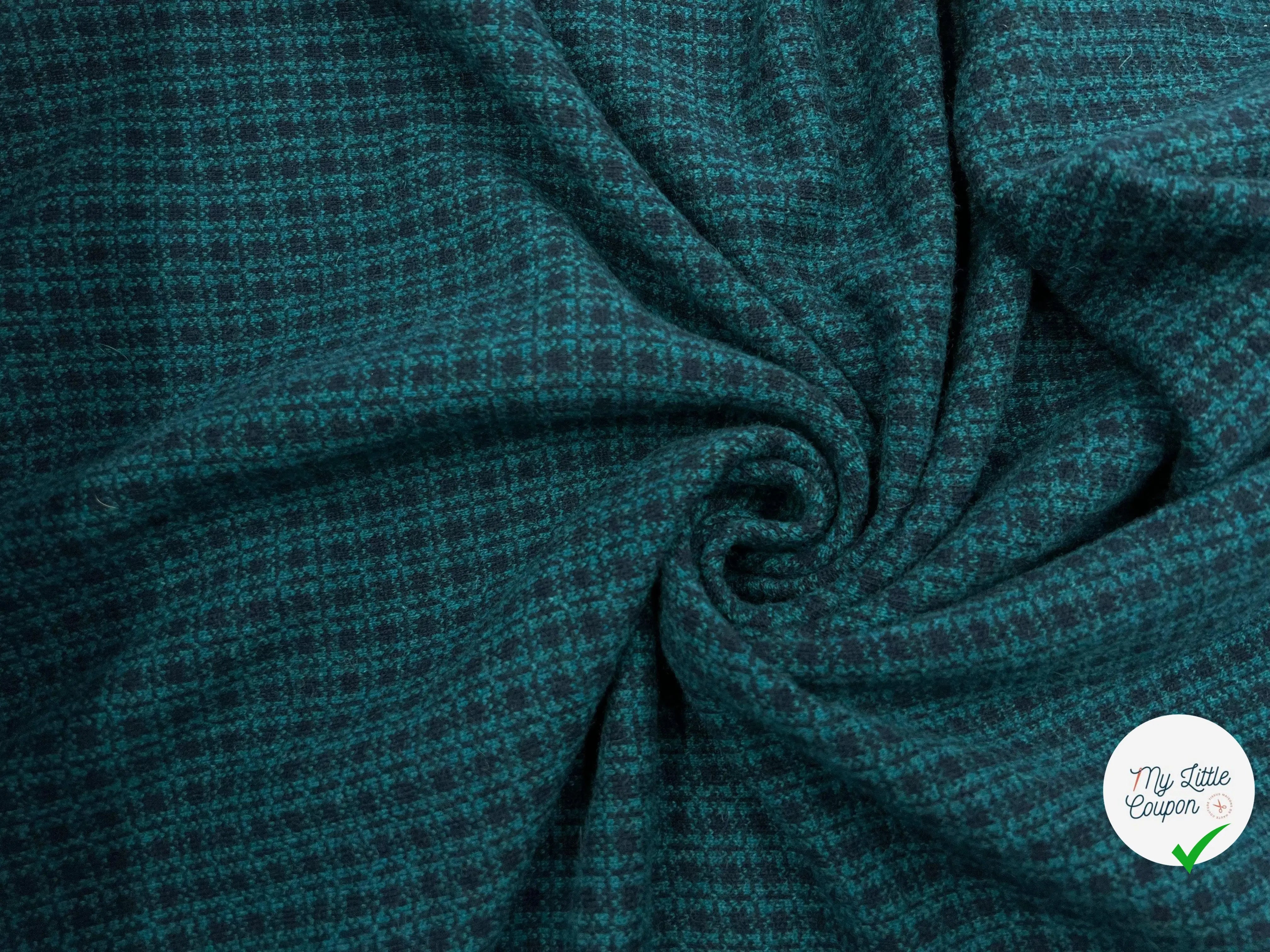 LAINAGE TRICOTÉ CARREAUX TRICOLORES 70% LAINE - My Little Coupon - tissu - coudre