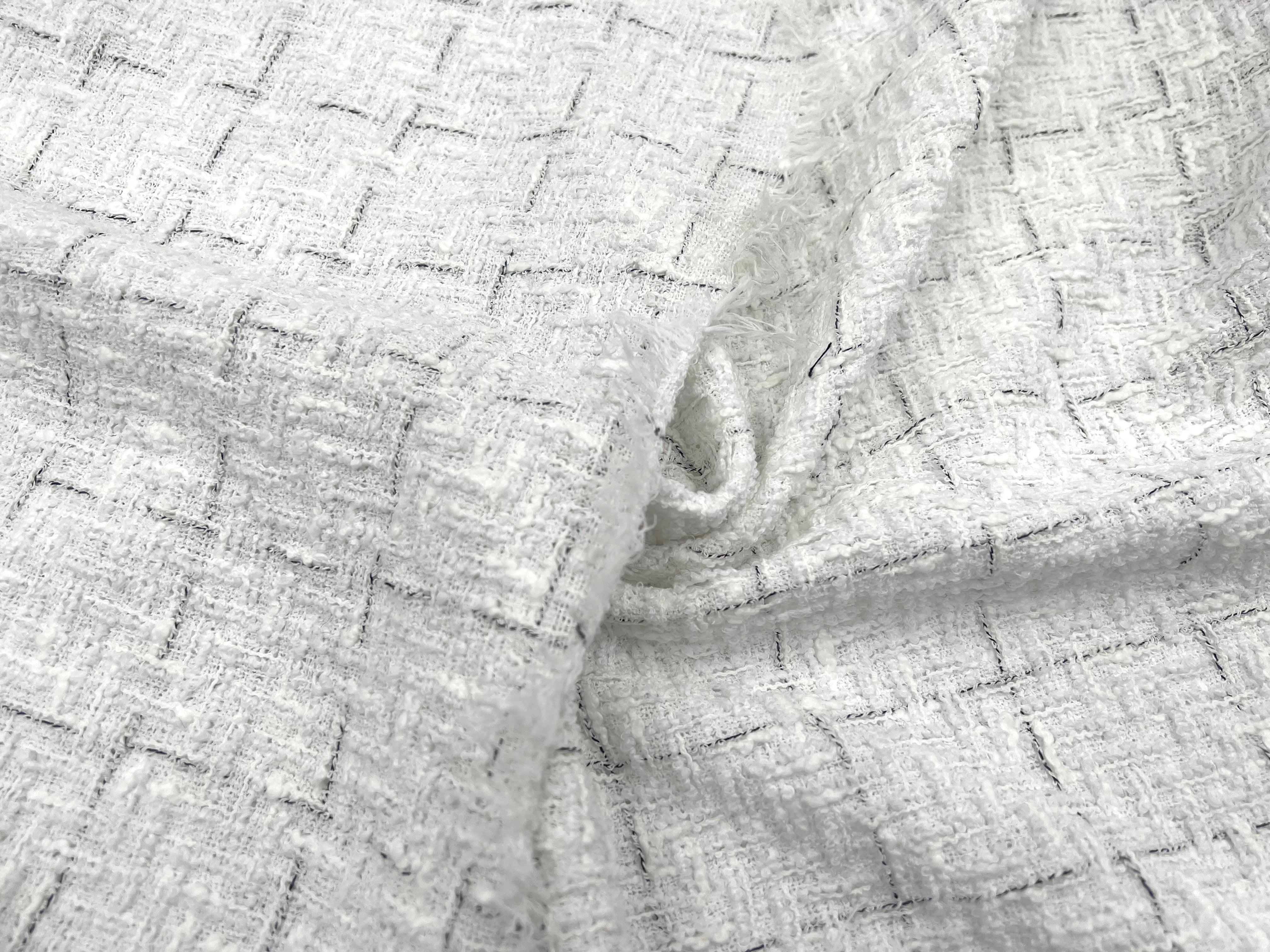 LAINAGE TWEED DE PRINTEMPS BLANC ET LISERÉS NOIRS MSO