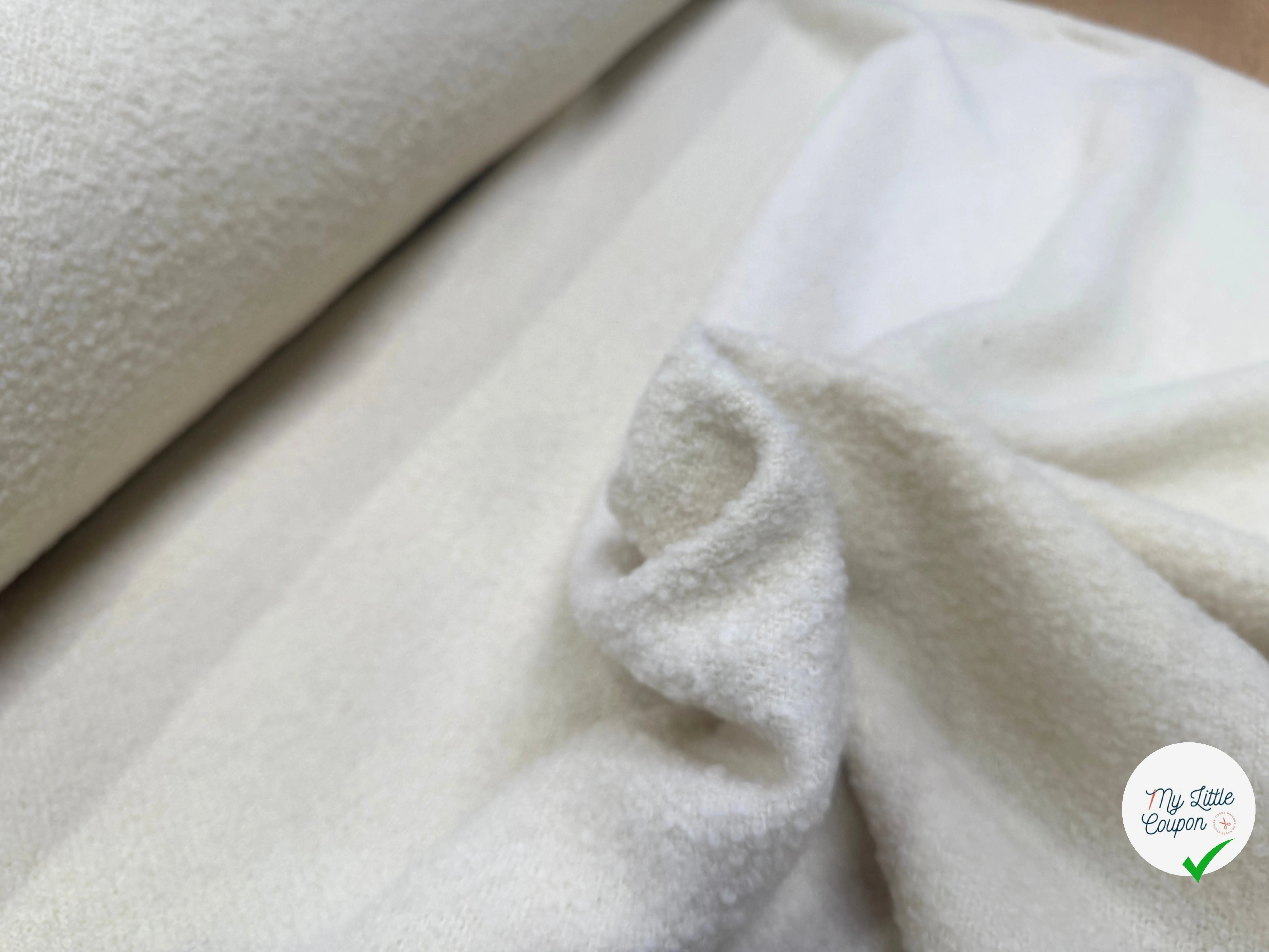 LAINE BOUCLETTE ECRU DEL PRATO - My Little Coupon