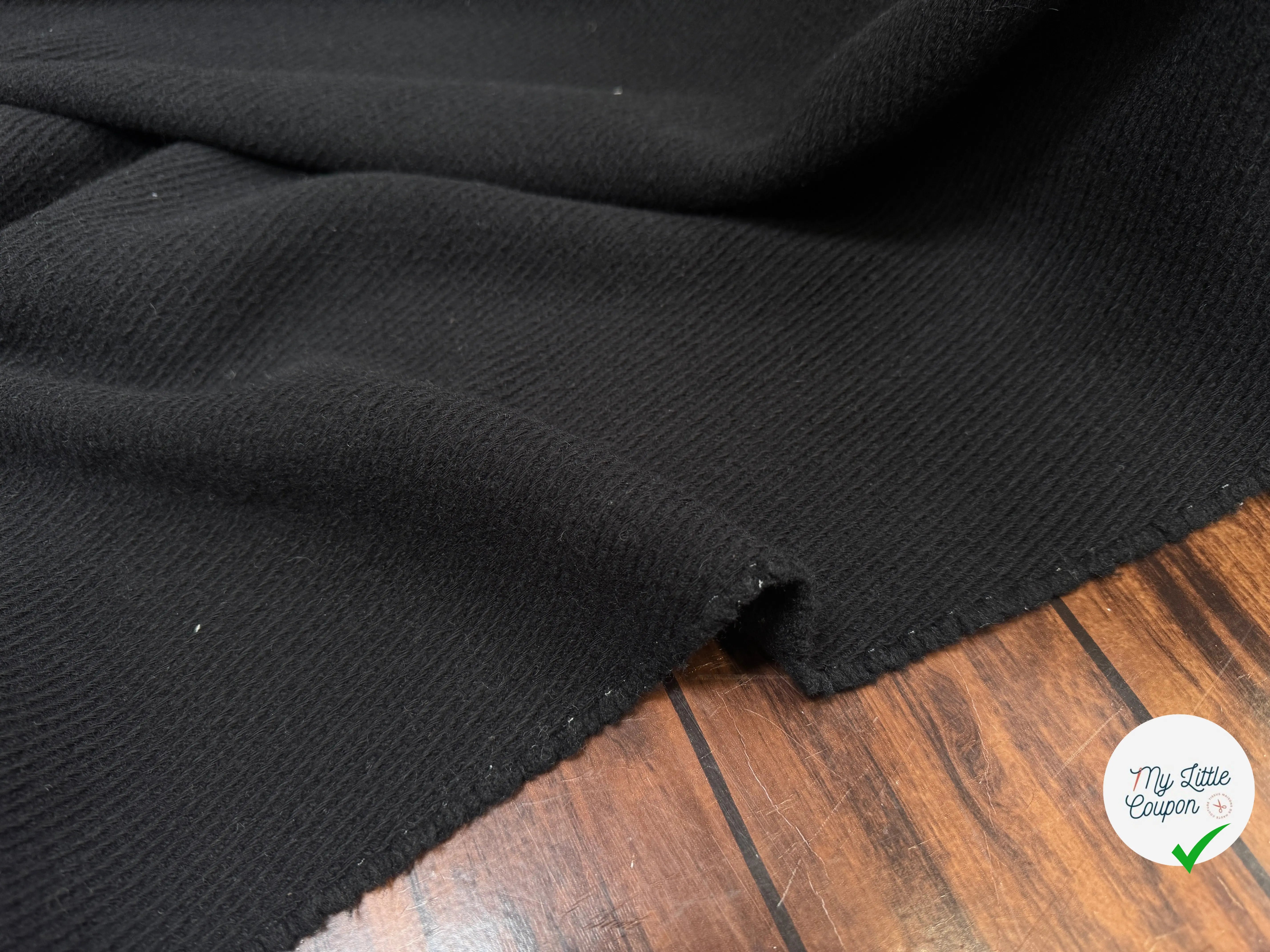 LAINE STRIÉE FAISA VERSUS LINE NOIR - My Little Coupon