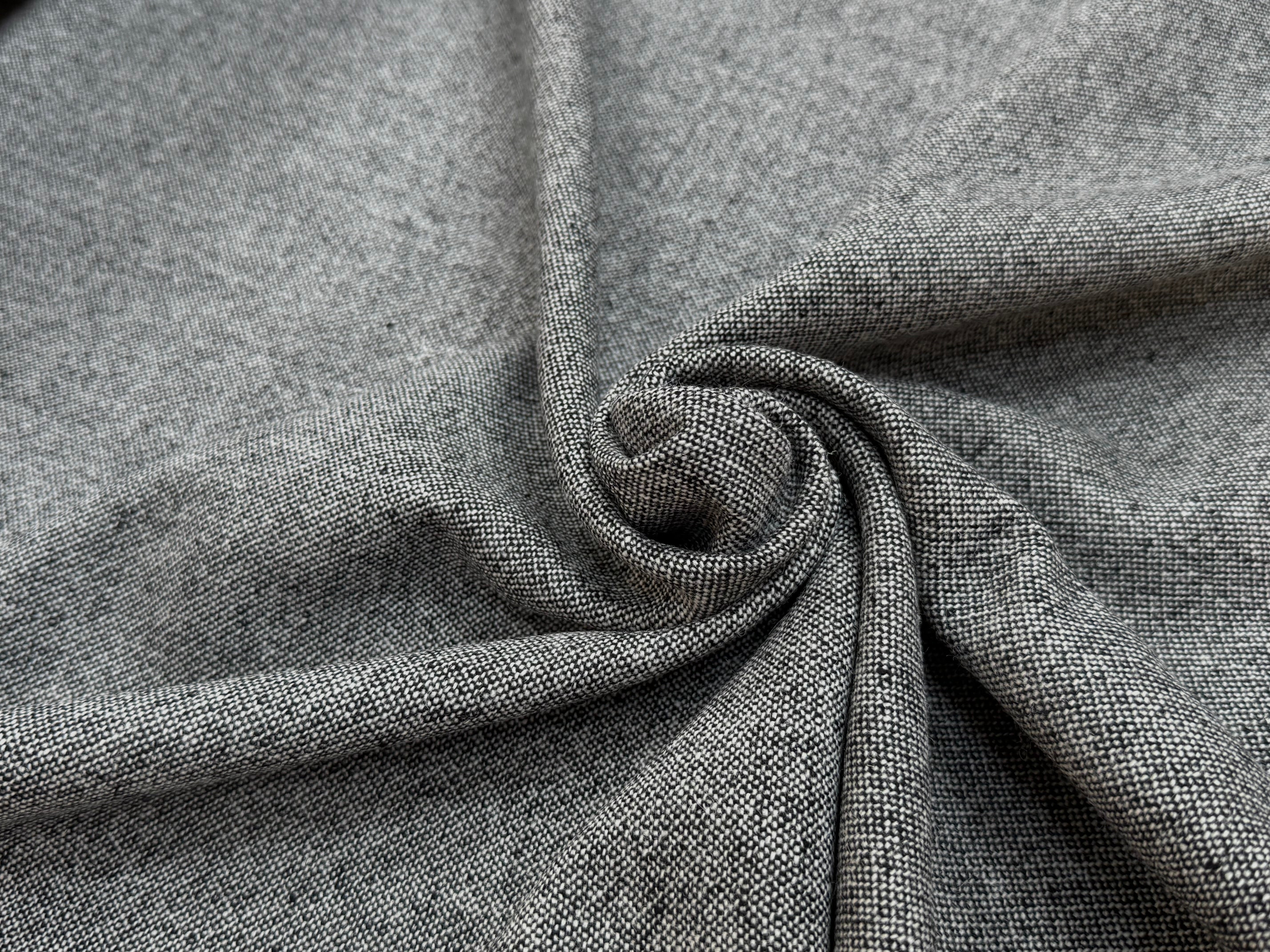 LAINE TRICOTÉE TRÈS BELLE GRIS CHINÉ - My Little Coupon