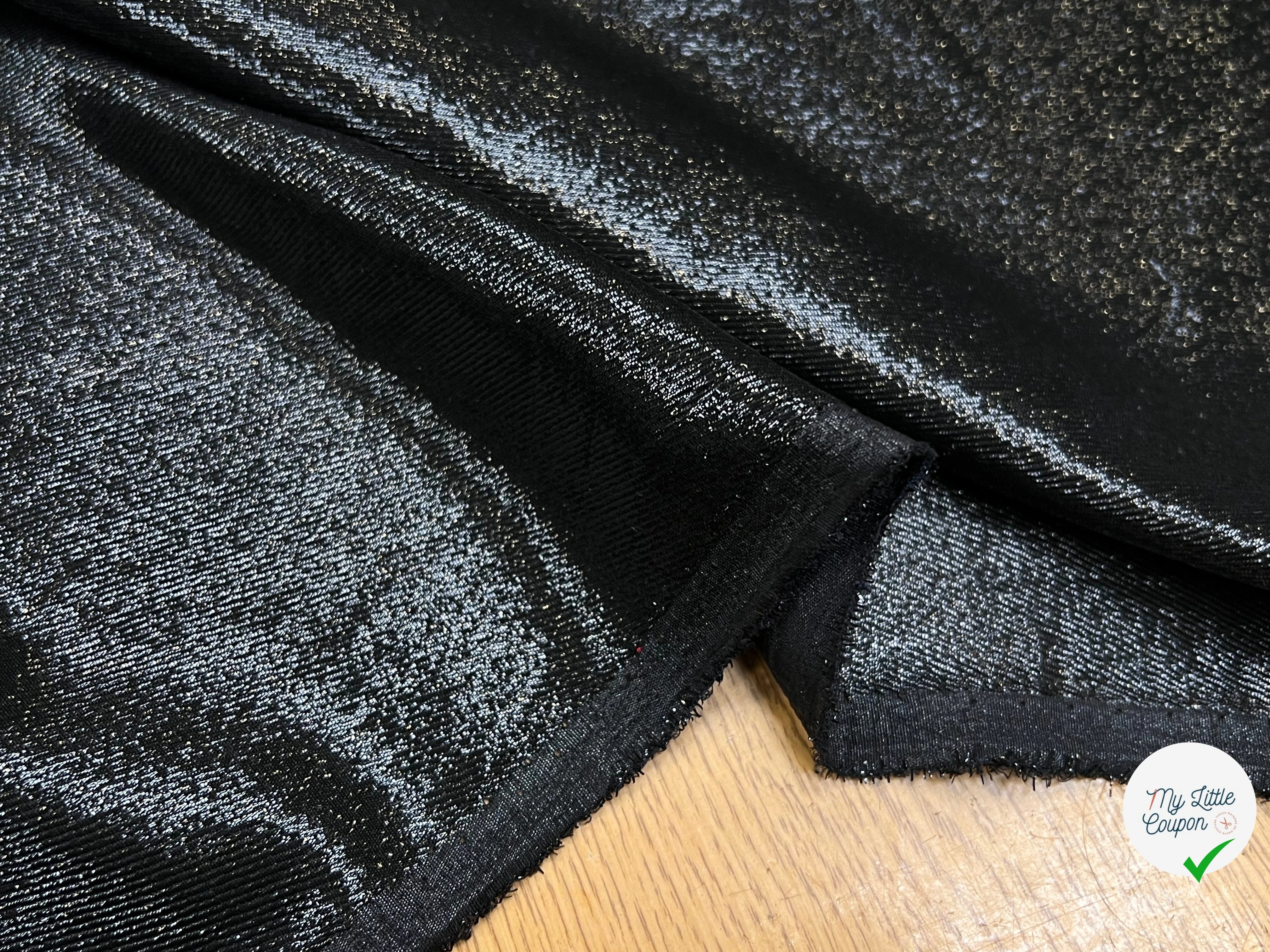 LAMÉ DE SOIE NOIR FLUIDE BRILLANT ARGENTÉ 63% SOIE - My Little Coupon