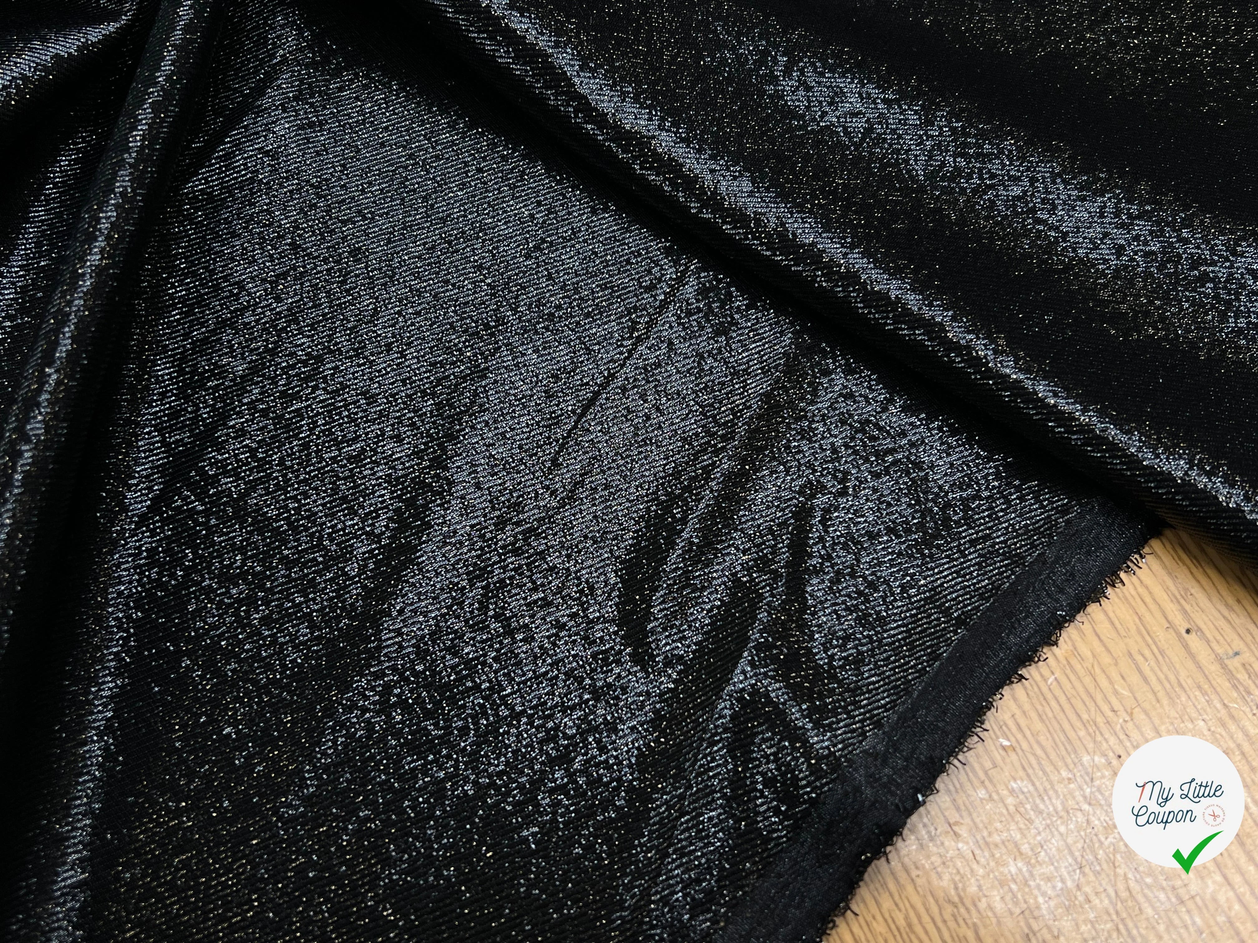 LAMÉ DE SOIE NOIR FLUIDE BRILLANT ARGENTÉ 63% SOIE - My Little Coupon