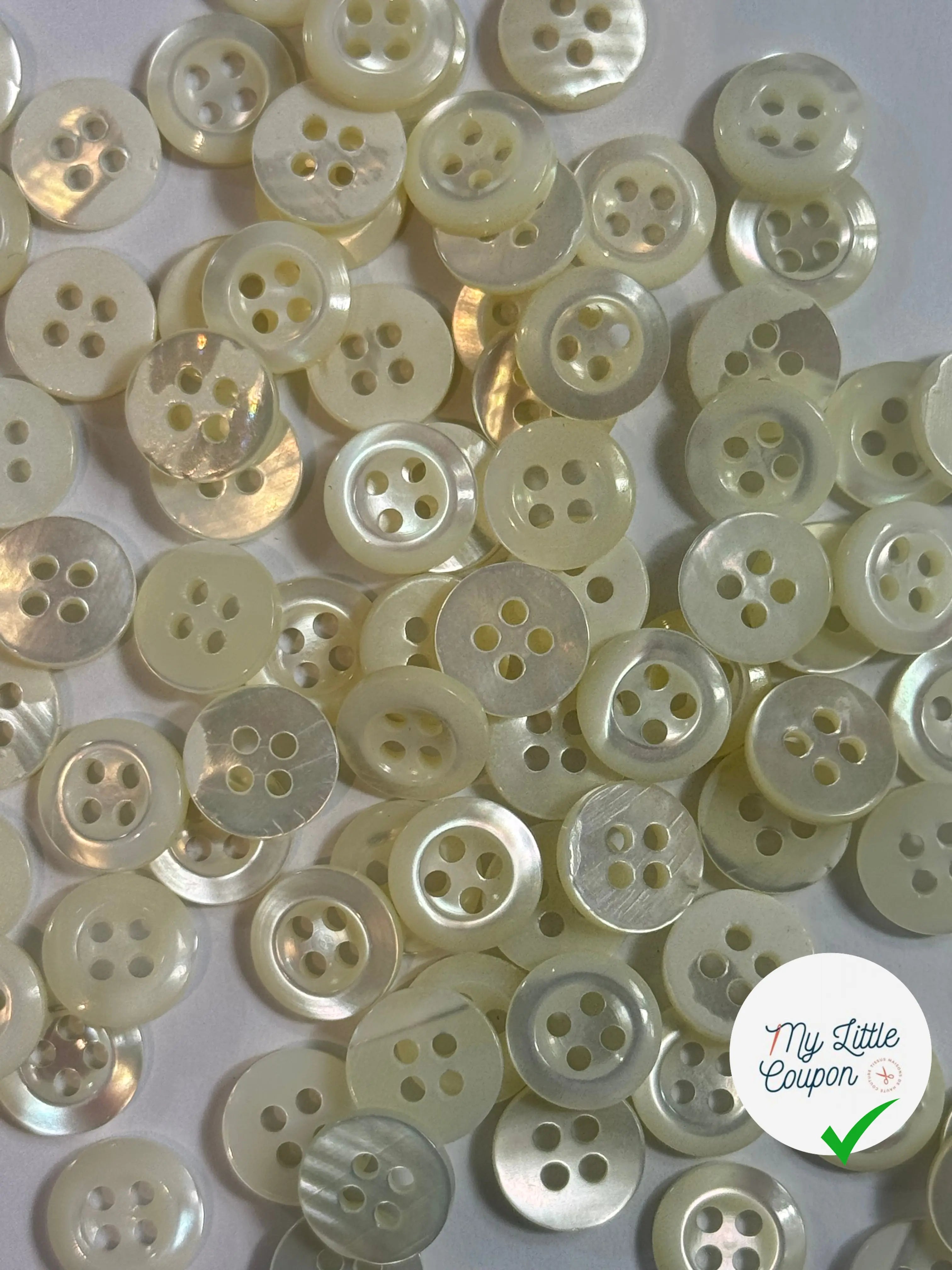 LOT DE 5 BOUTONS A 4 TROUS CREUSES 10MM  BLANC NACRE - My Little Coupon