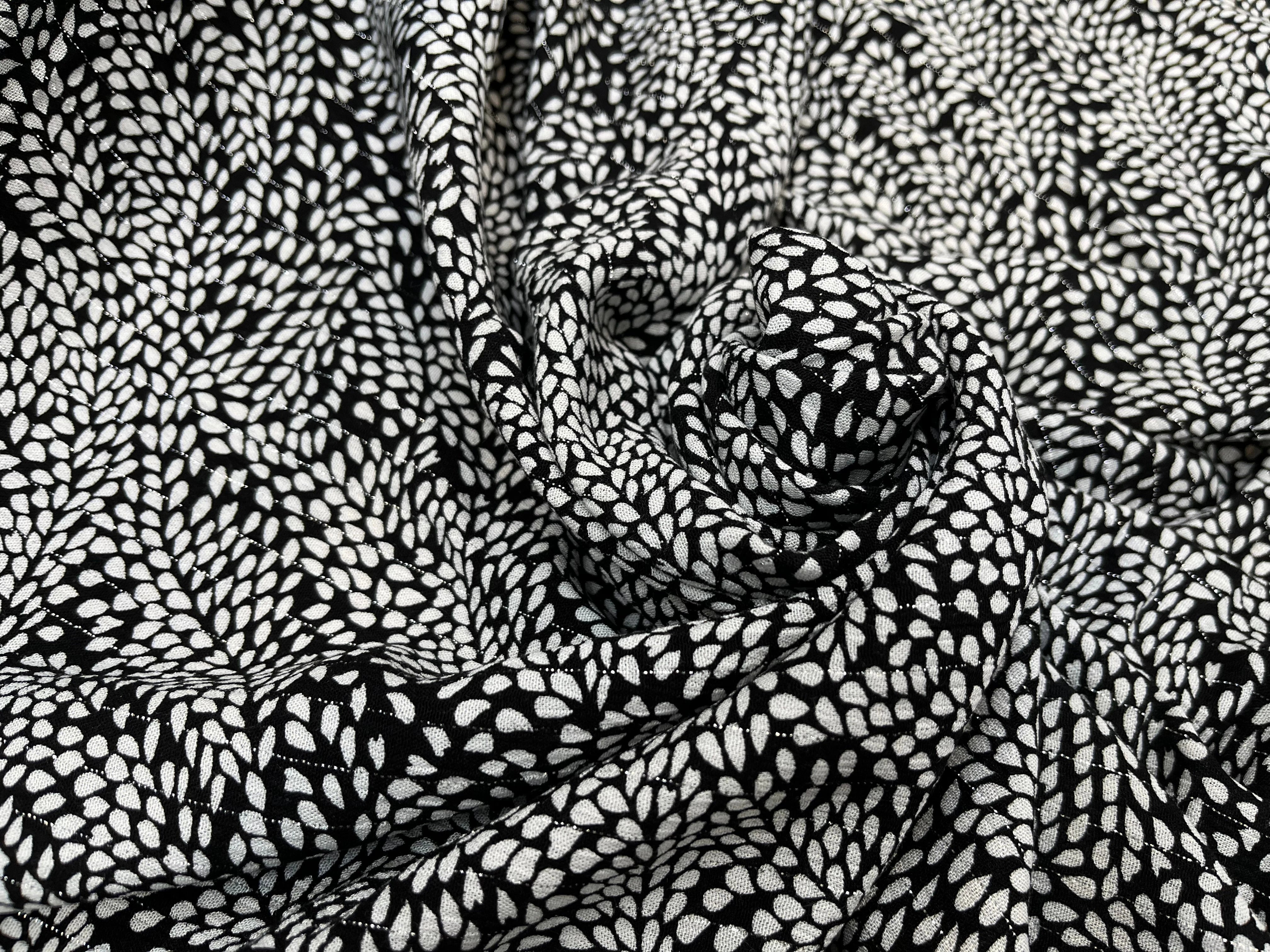 LUREX  YORYU FOND NOIR FEUILLE BLANCHE - My Little Coupon