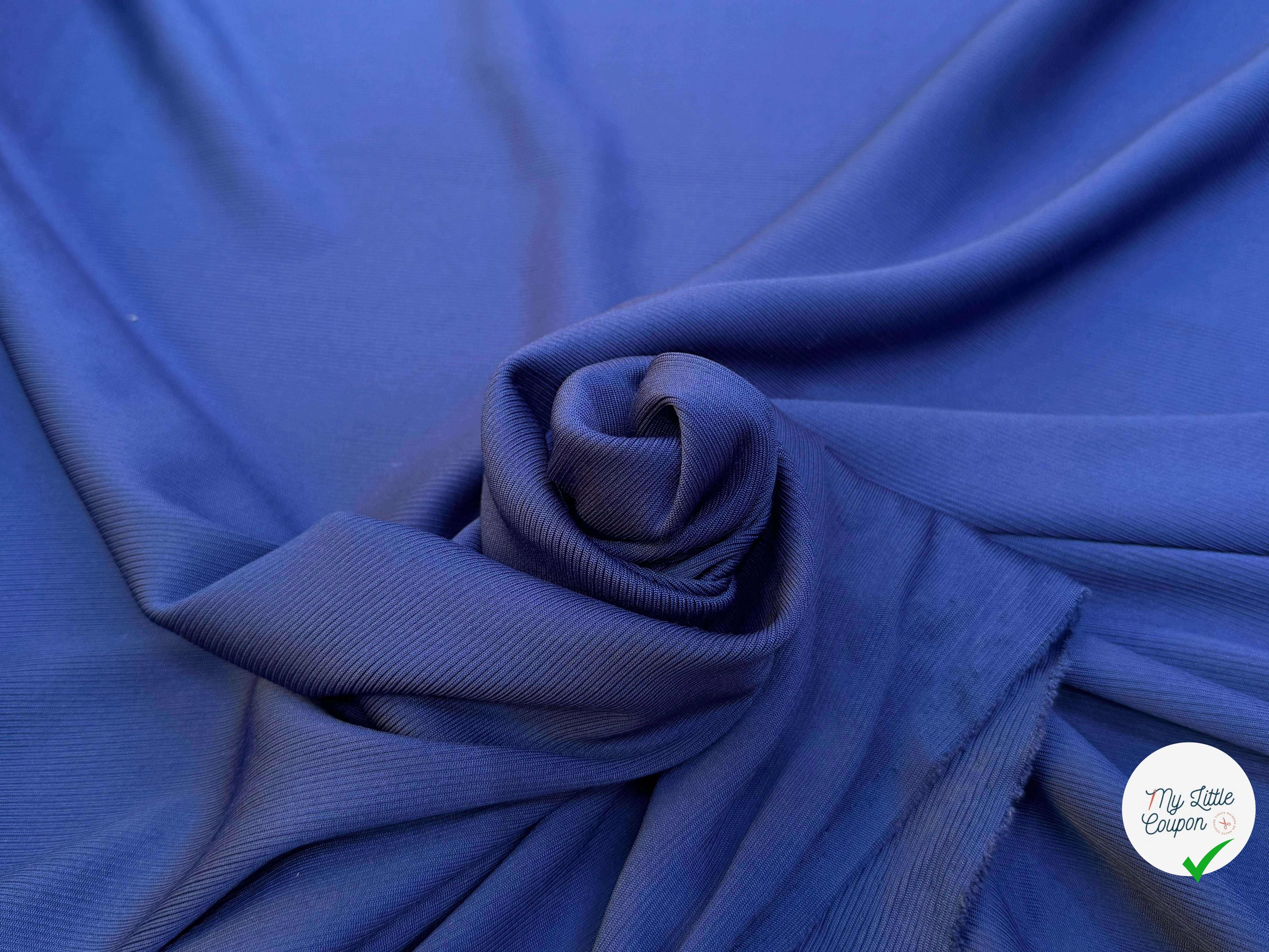 MAILLE COTELÉE LOURDE BLEU LÉGÈREMENT SATINÉ - My Little Coupon