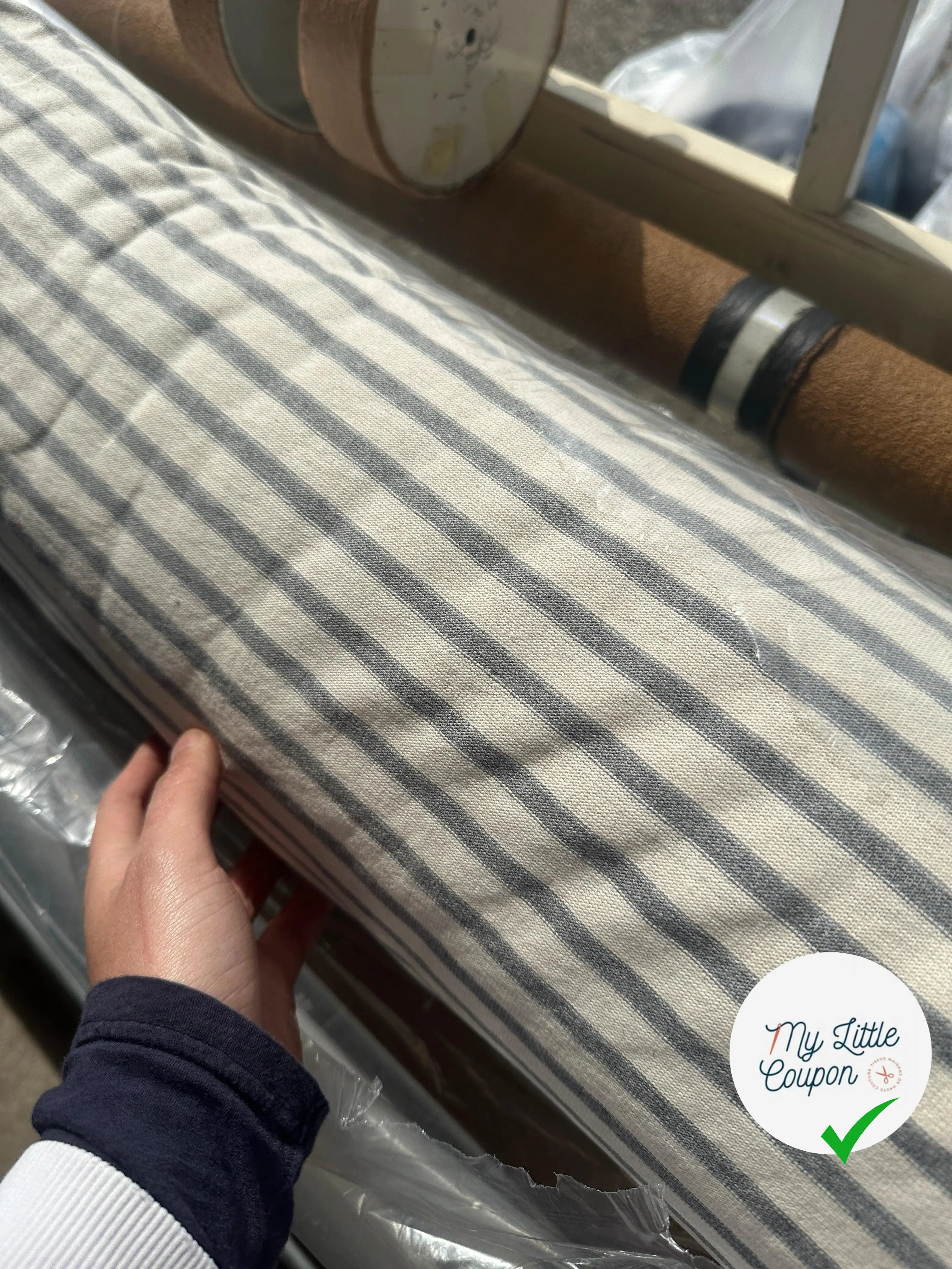MAILLE COTON LOURDE RAYURES GRIS FOND ÉCRU GRIS - My Little Coupon - tissu - coudre