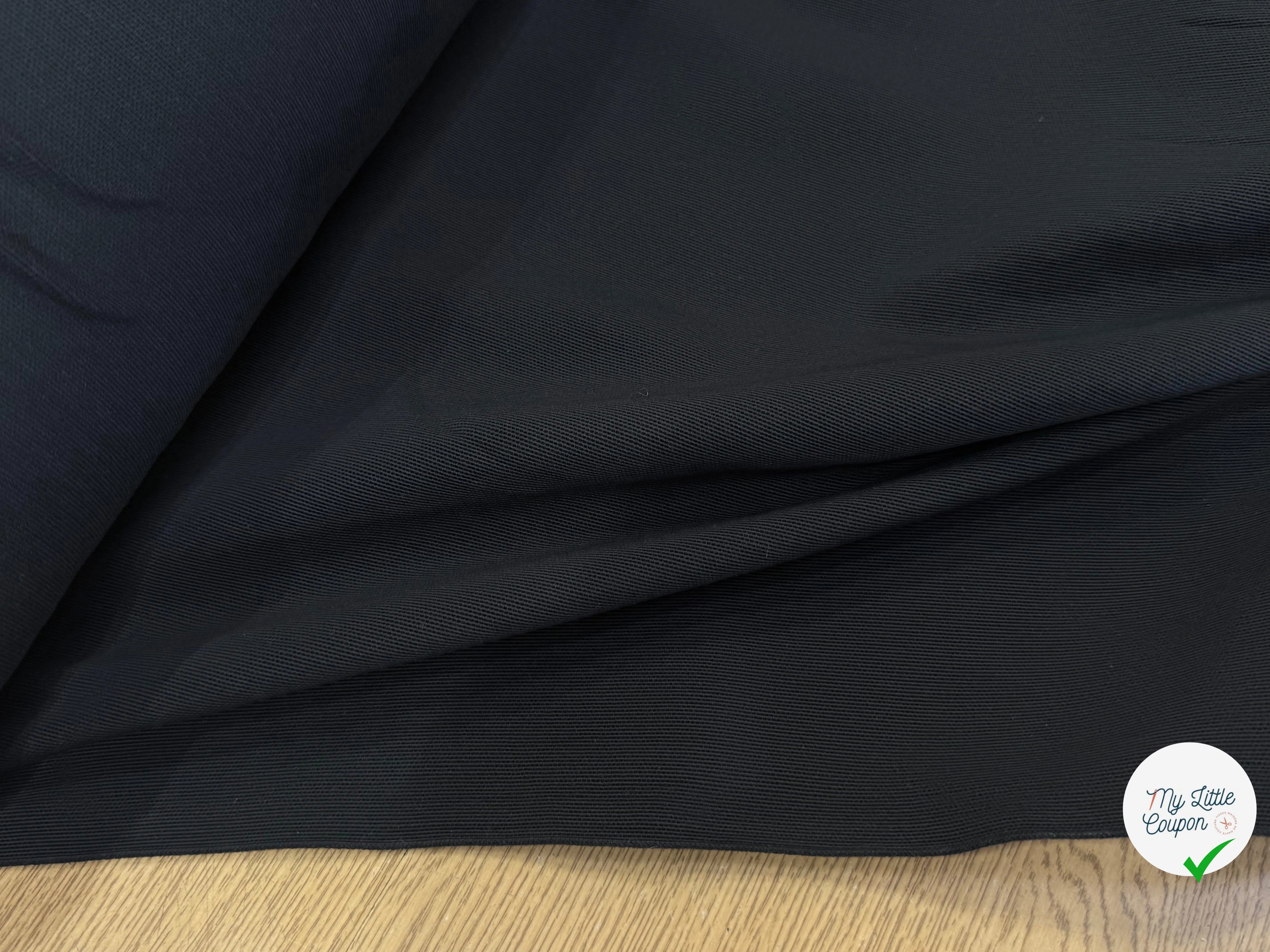 MAILLE COTON TECHNIQUE LOURDE PIQUÉE GRANDE LAIZE NOIR - My Little Coupon