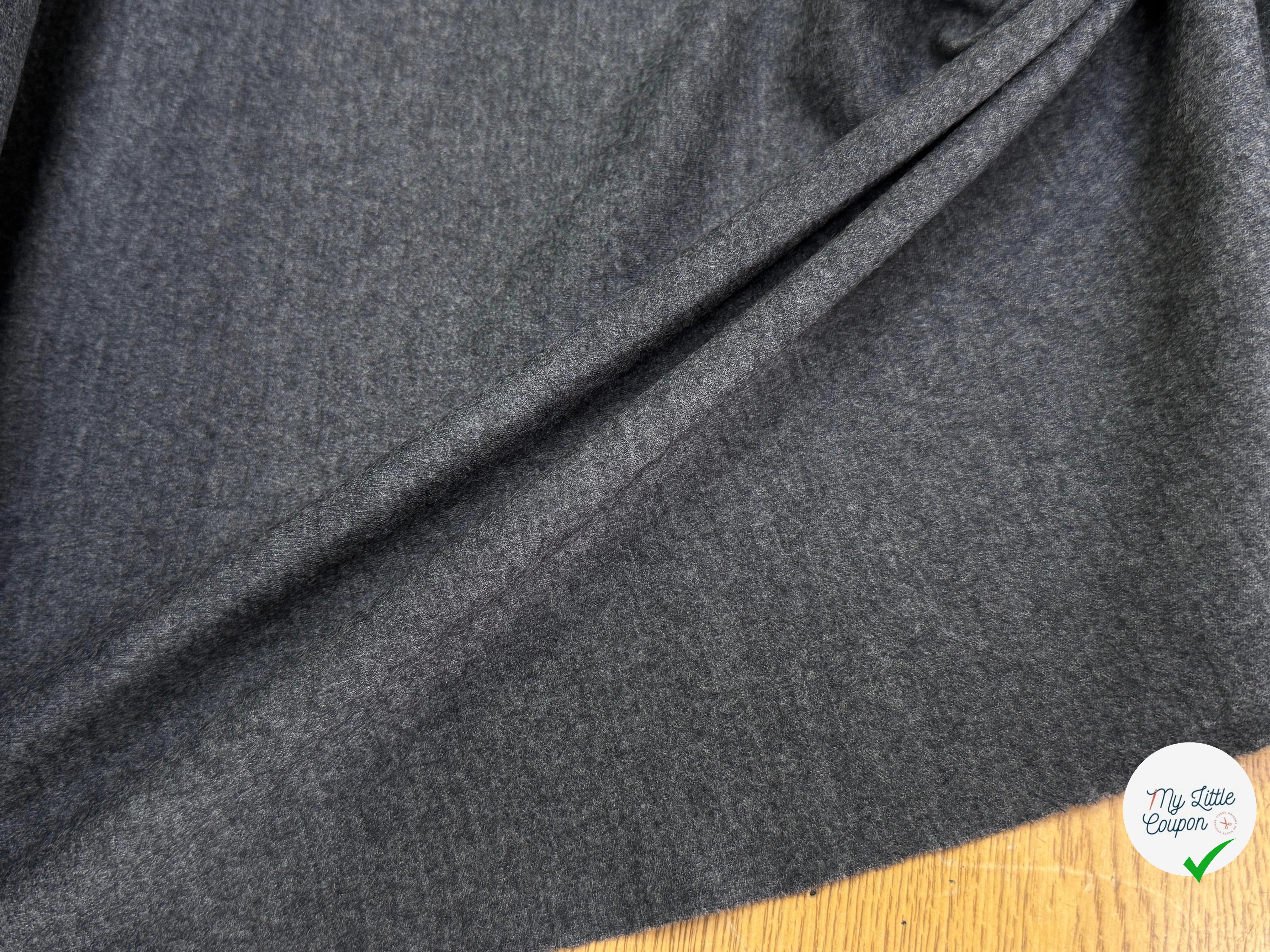 MAILLE DE LAINE EXTENSIBLE LOURDE GRISE BEAU TOUCHER ET BELLE TENUE - My Little Coupon