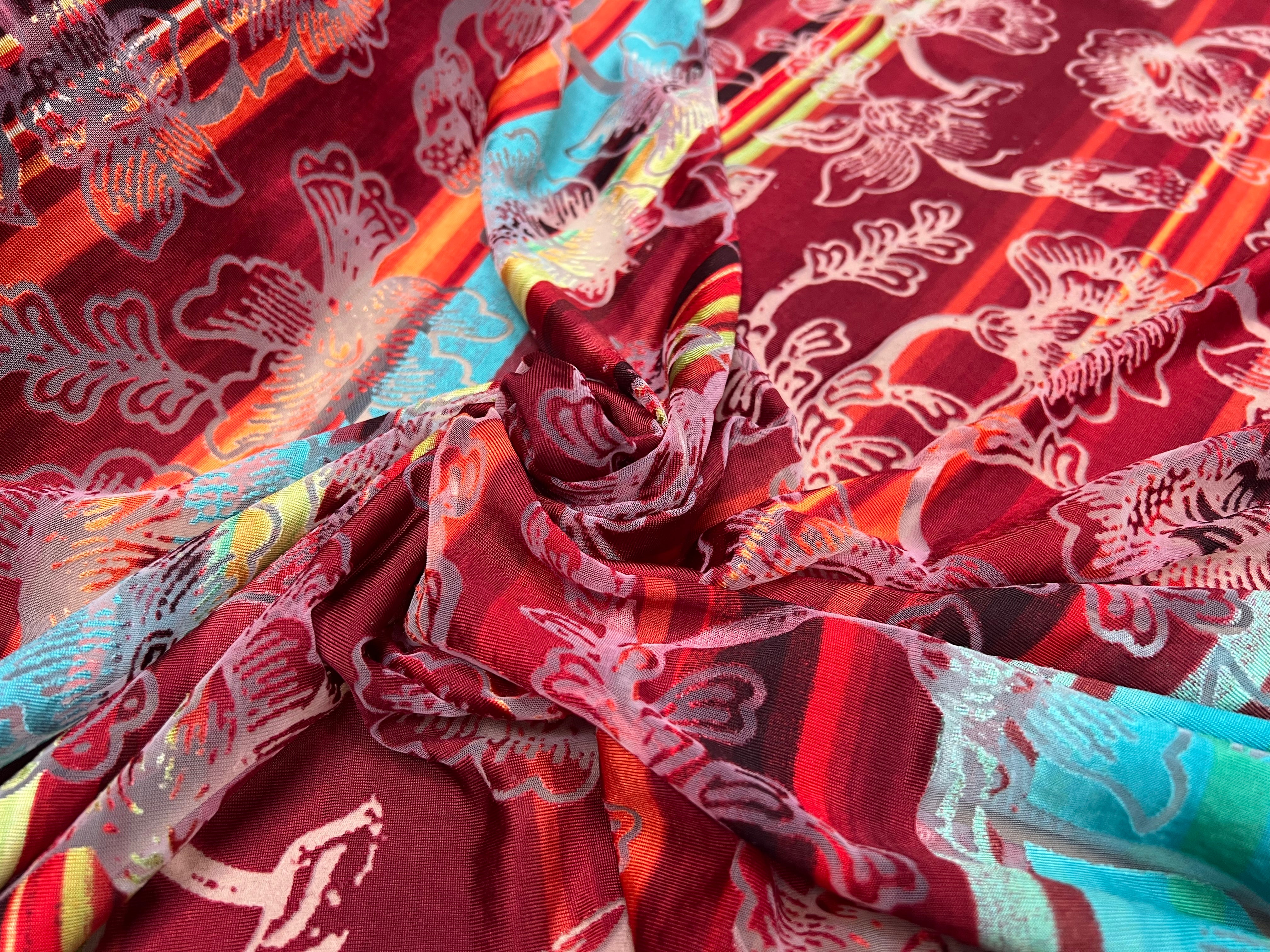 MAILLE DEVORÉE DE FLEURS RAYÉE FOND ROUGE - My Little Coupon