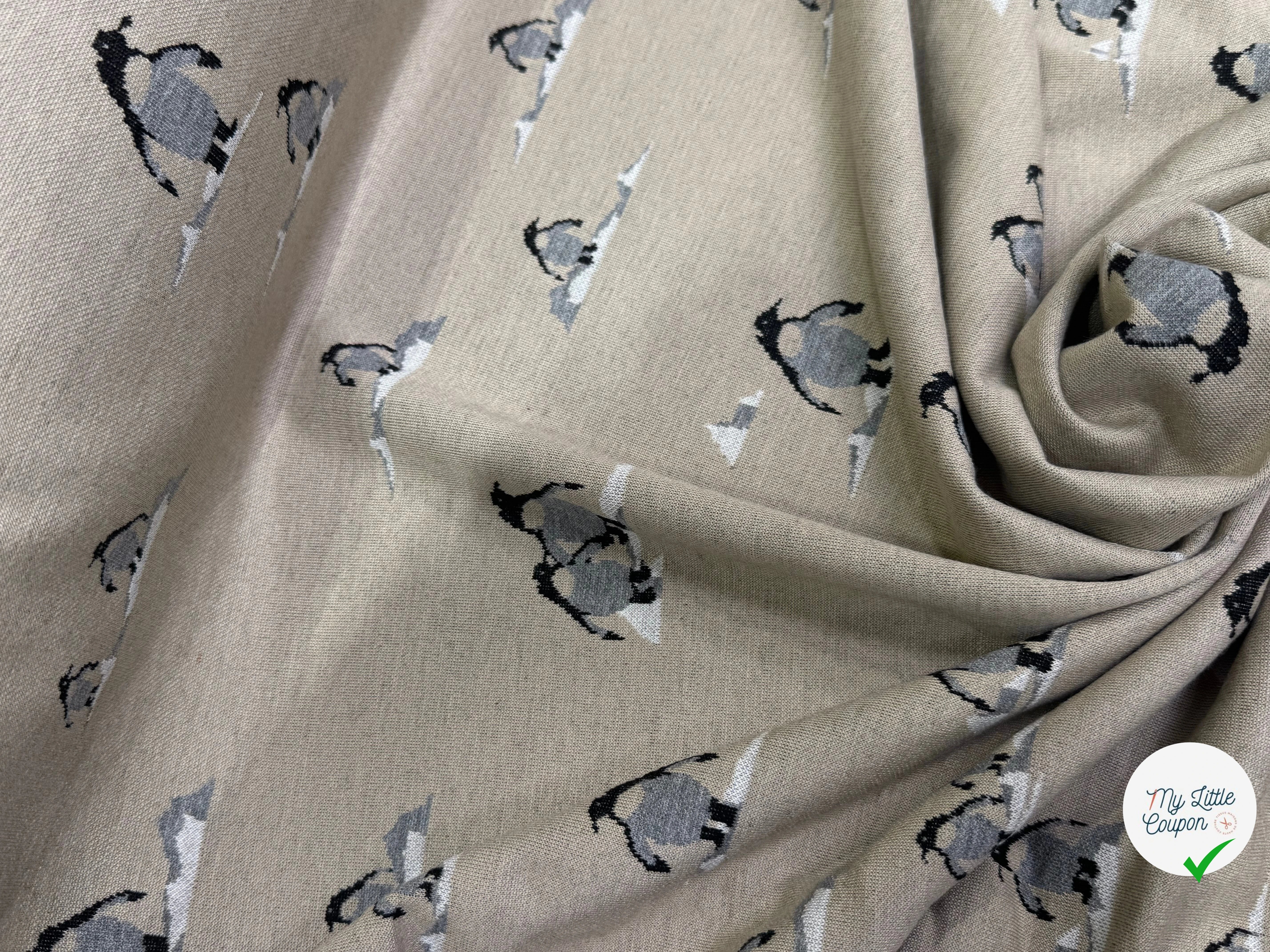 MAILLE DOUBLE FACE IMPRIMÉ PINGOUINS GRIS FOND BEIGE CRÈME - My Little Coupon