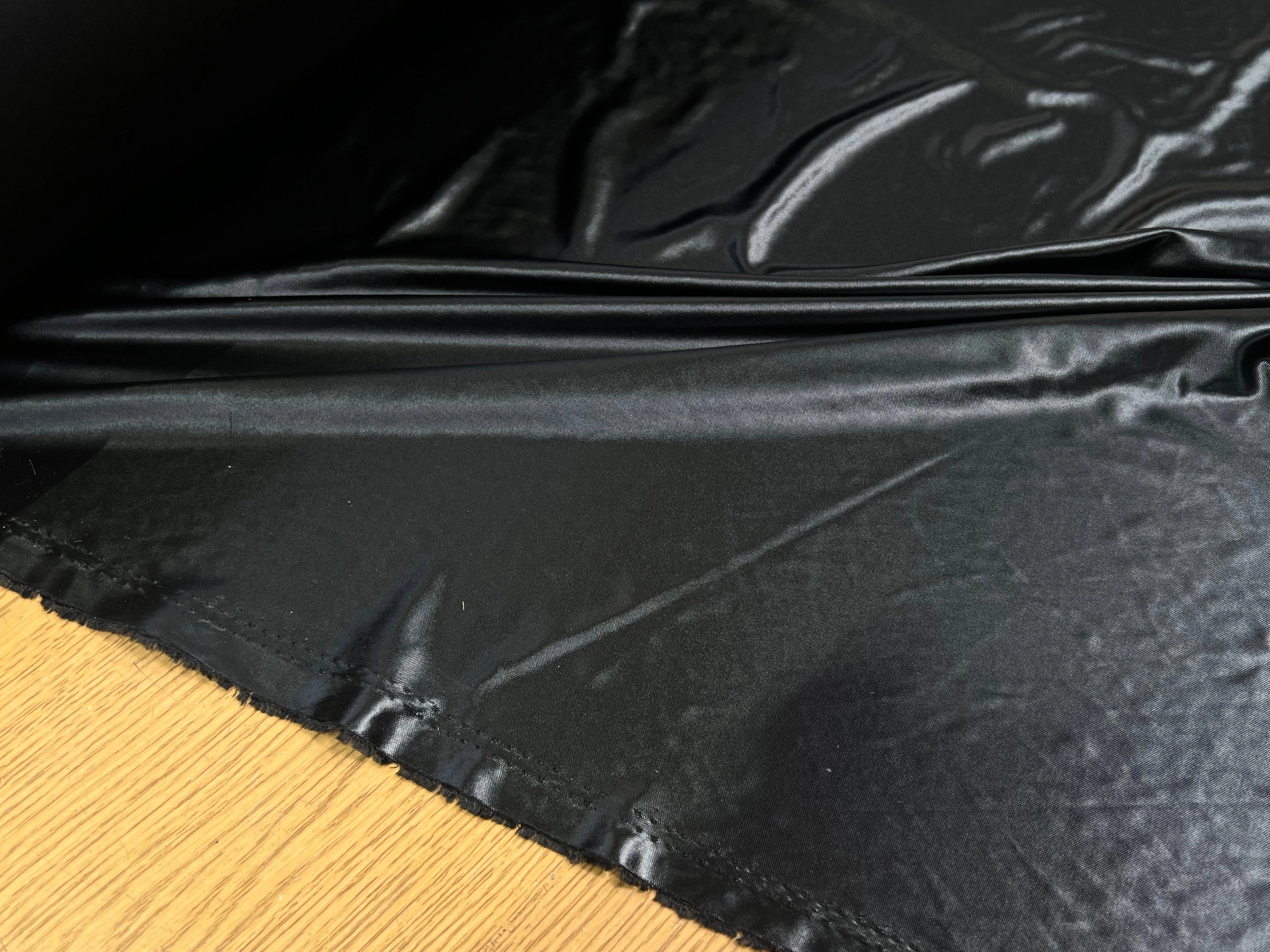 MAILLE EFFET CUIR FROIDE ET SOUPLE NOIR - My Little Coupon