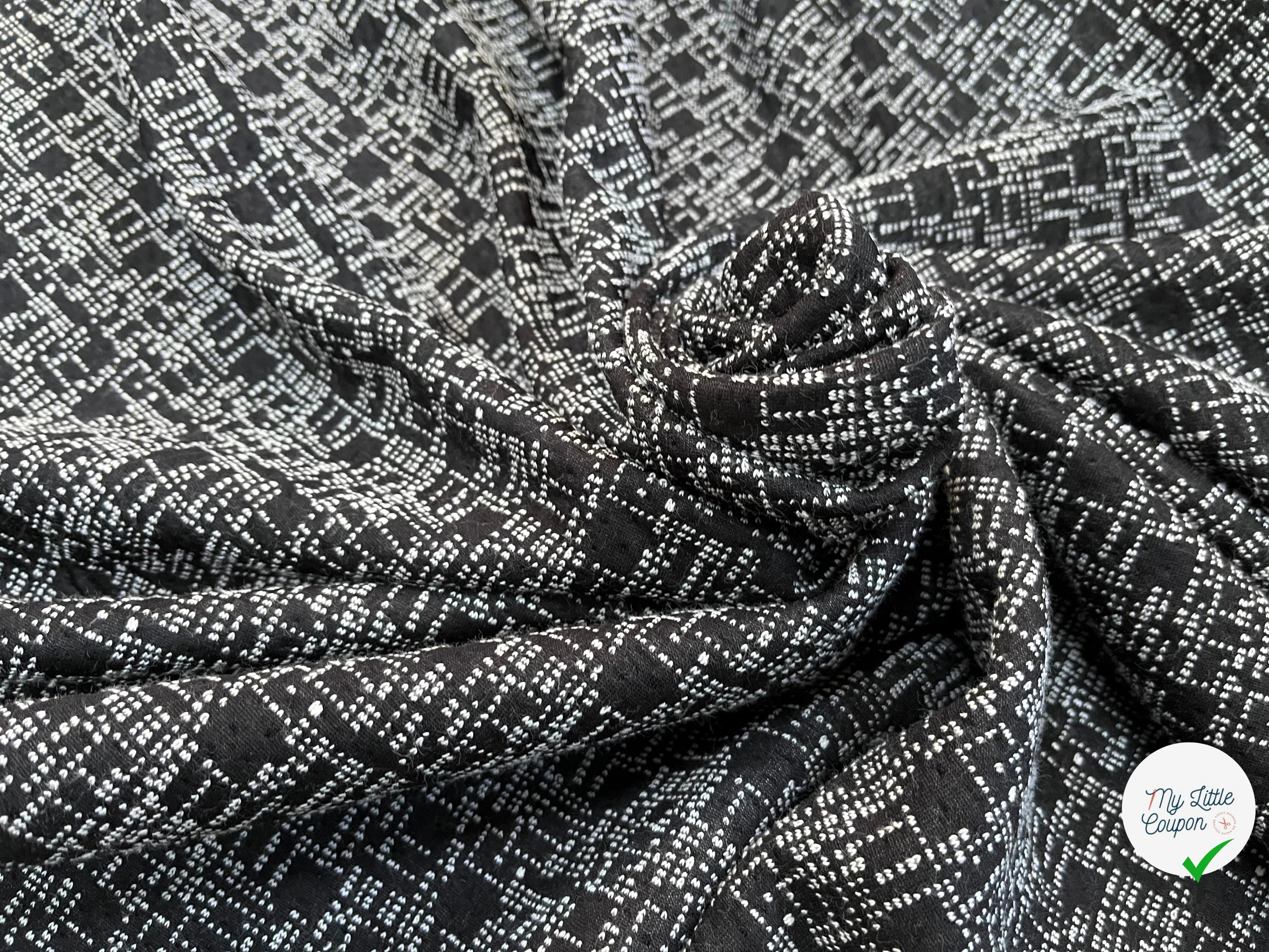 MAILLE EFFET GRUNGE MOUCHETÉE NOIR&BLANC - My Little Coupon