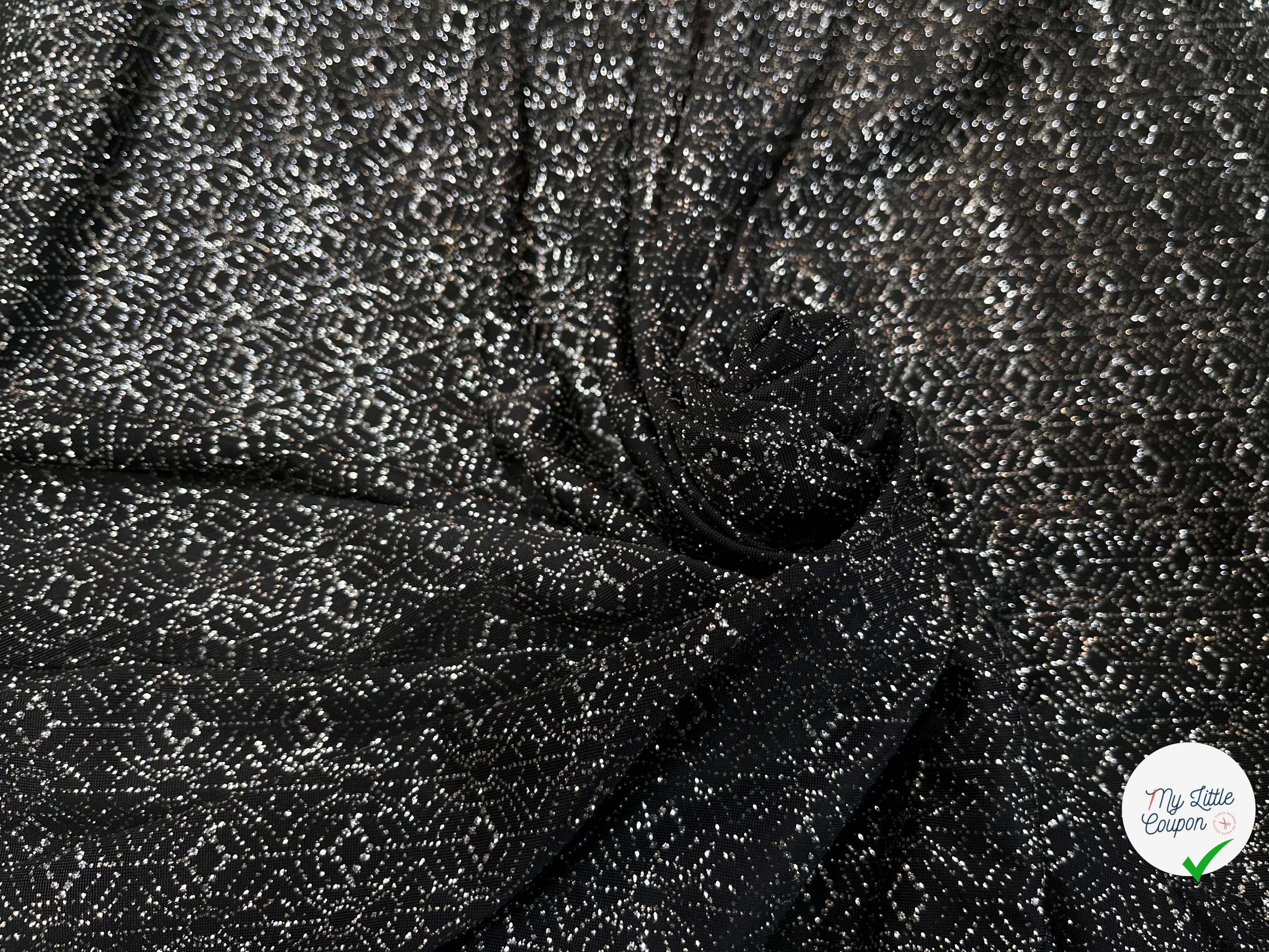 MAILLE FÊTE SÉQUIN MOTIF GLOBE ET GÉOMETRIQUE BLACK&SILVER - My Little Coupon