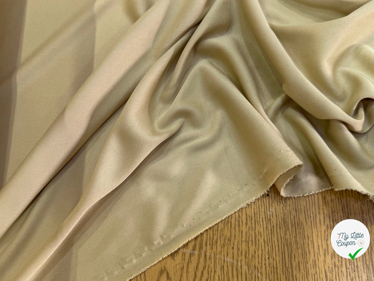 MAILLE LÉGÈRE BEIGE TAUPE 100% POLYAMIDE TOUCHER AGRÉABLE - My Little Coupon