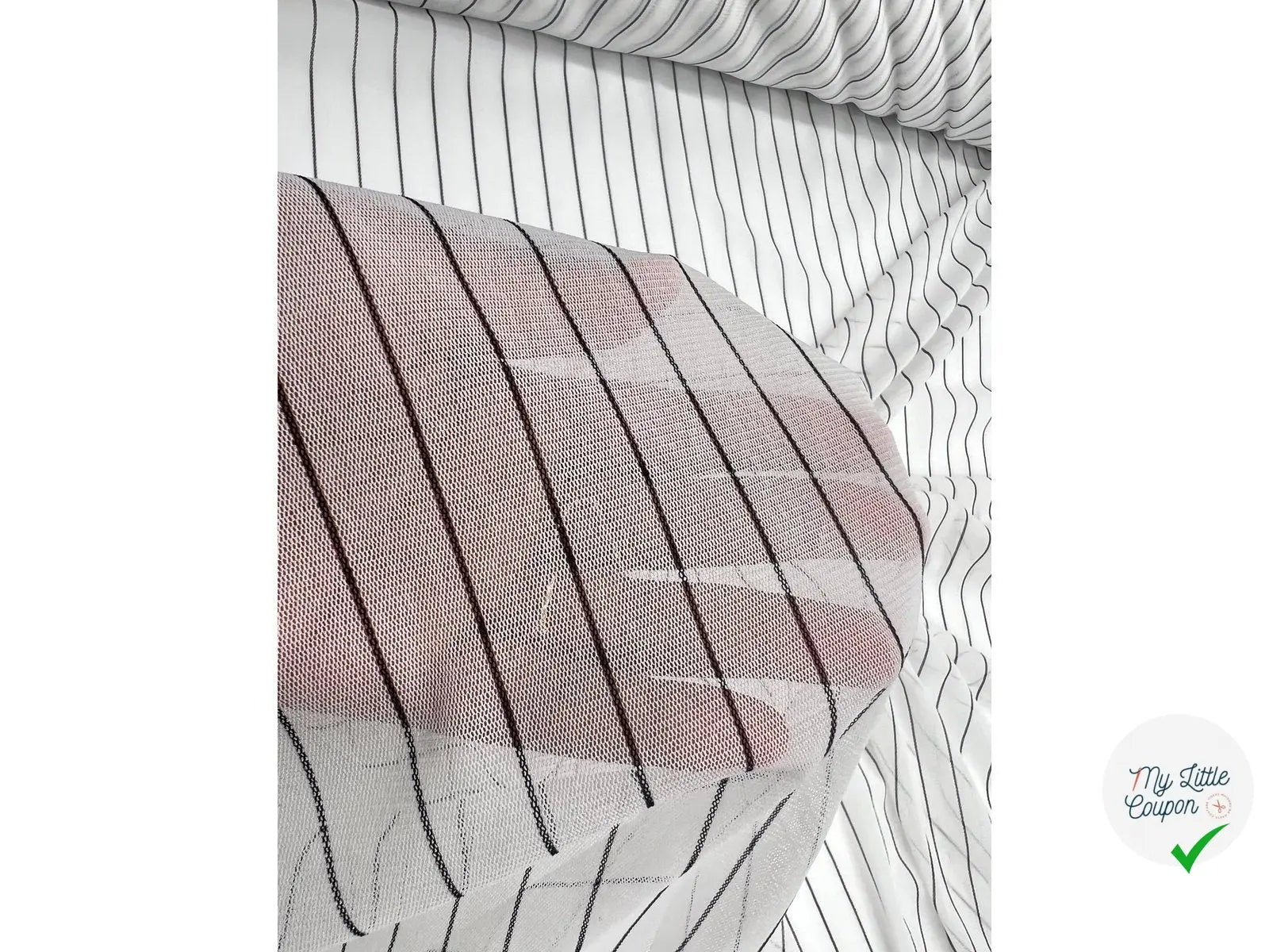 MAILLE LÉGÈRE STRETCH RAYURES FINES NOIRES - My Little Coupon - tissu - coudre