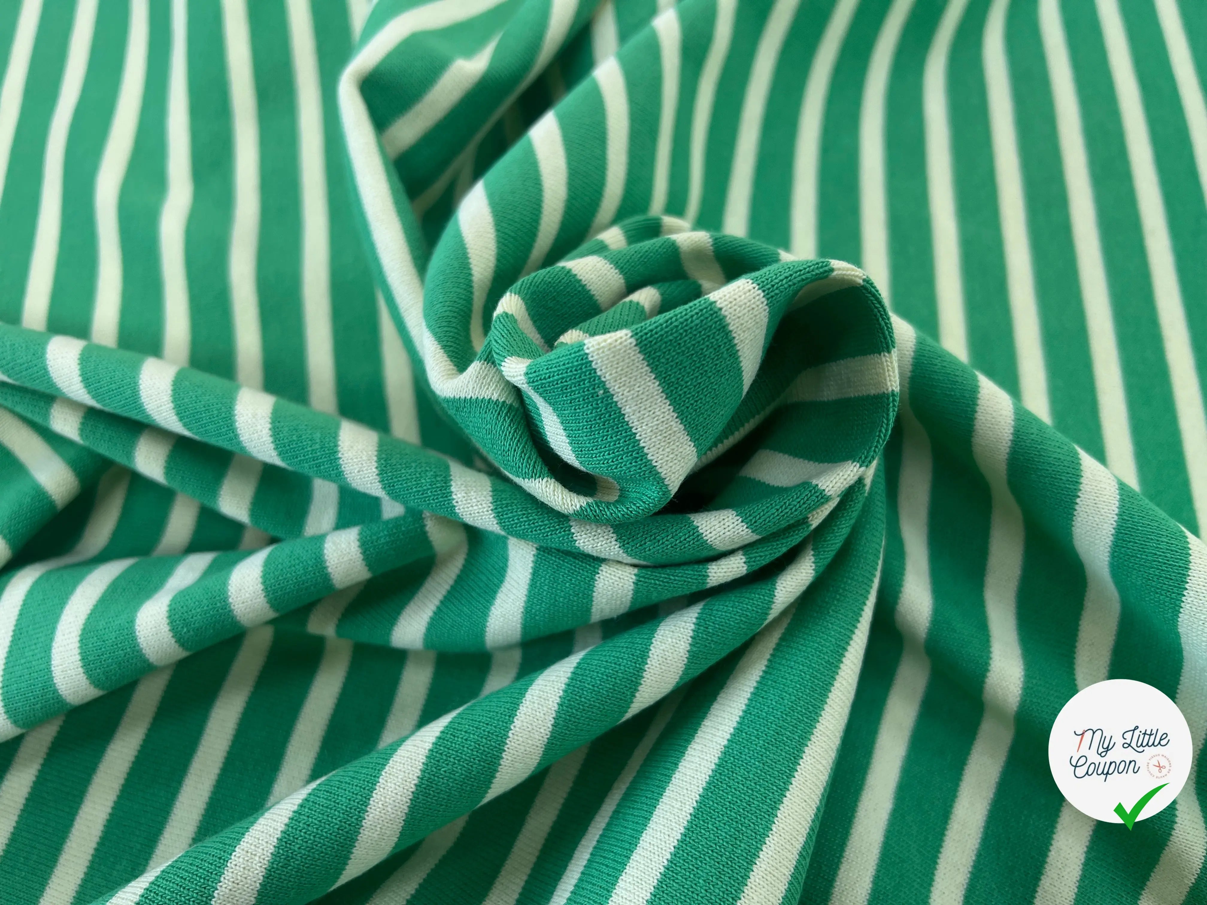 MAILLE LOURDE RAYURES CREME FOND VERT - My Little Coupon