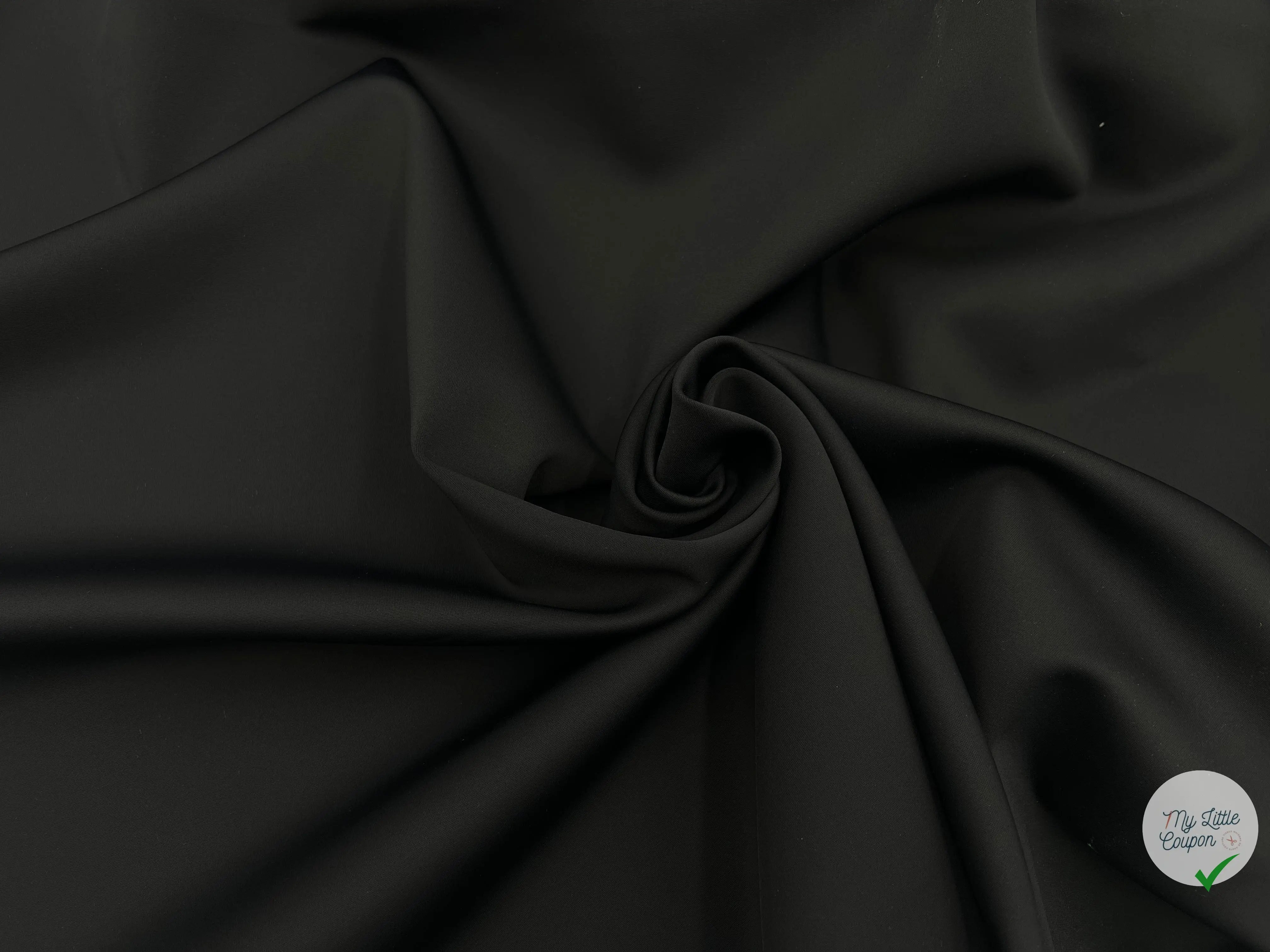 MAILLE NOIRE TOUCHER NÉOPRÈNE - coupon de tissu de 3 mètres - My Little Coupon - tissu - coudre