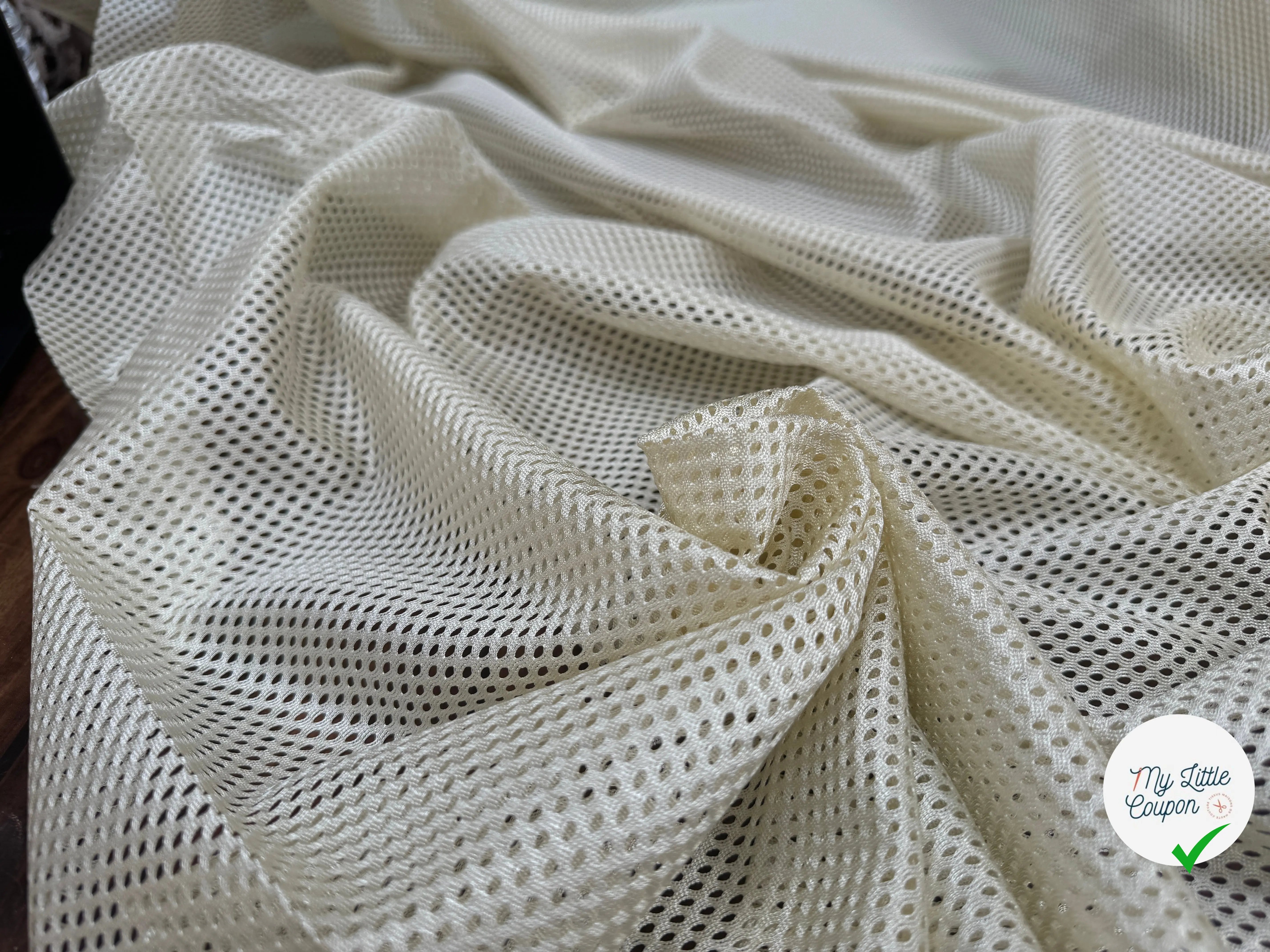 MAILLE PERFORÉE MESH BEIGE - My Little Coupon