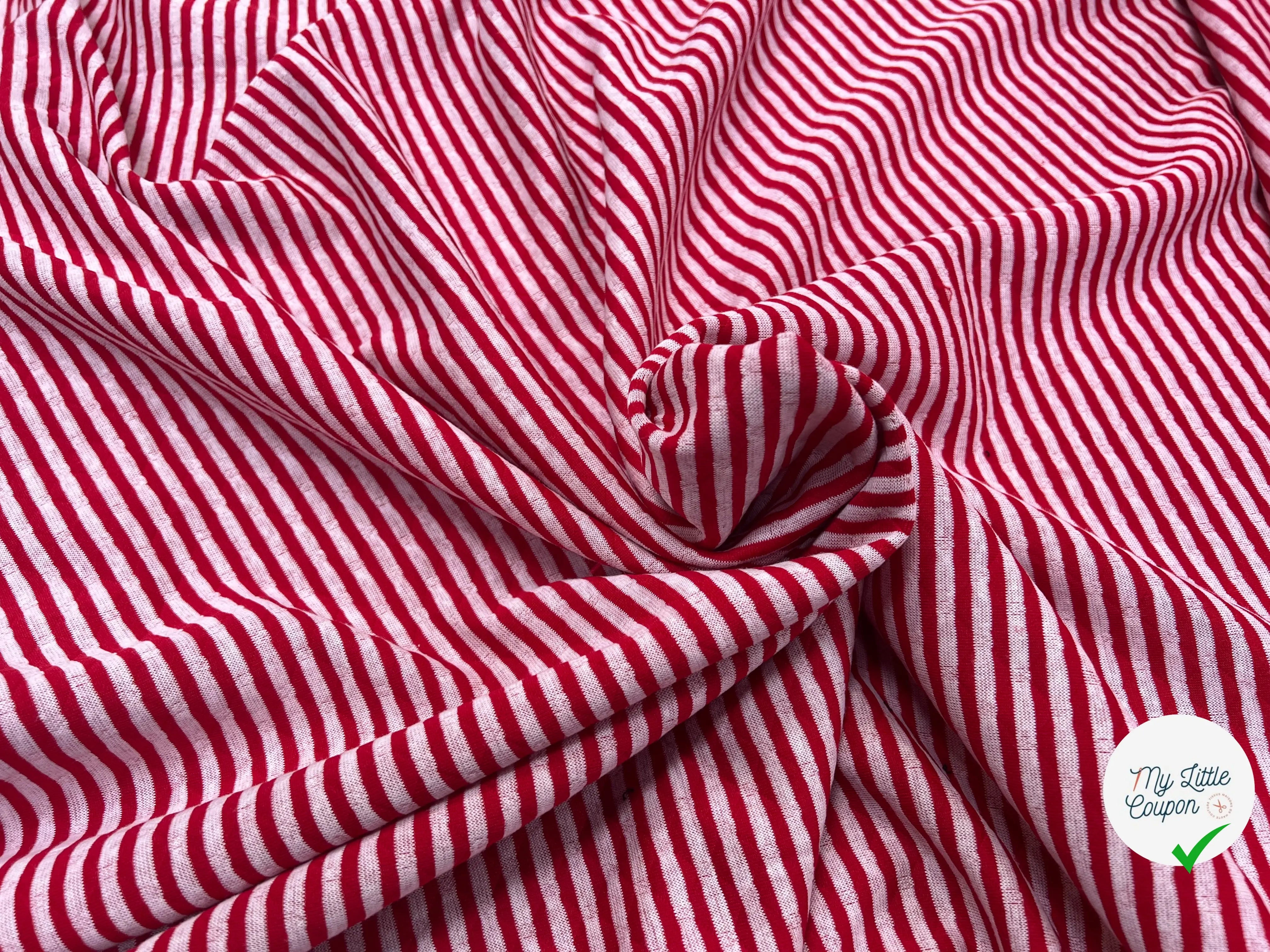 MAILLE POLYCOTON PETIT COEUR ENVERS RAYURES ROUGE - My Little Coupon