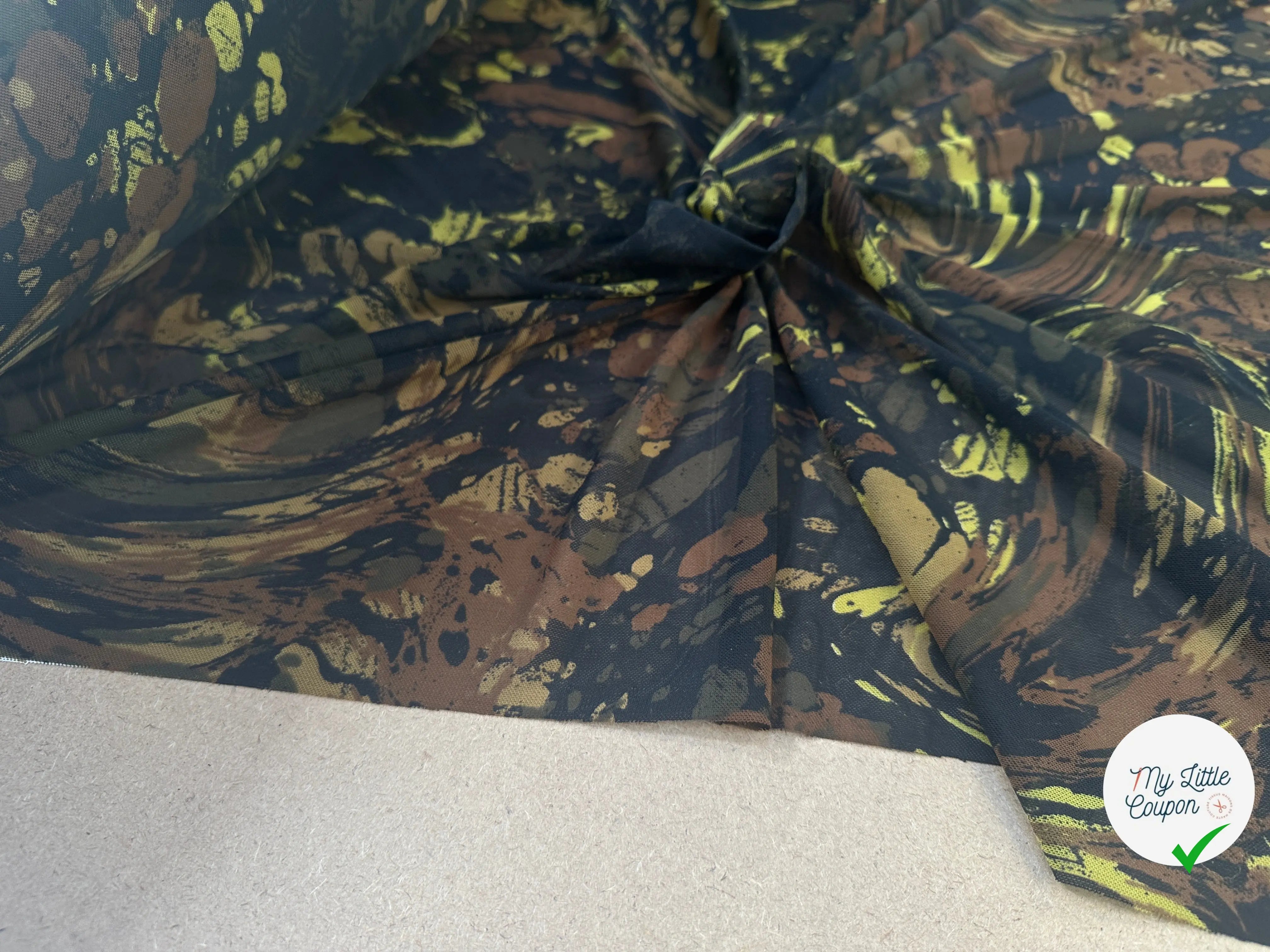 MAILLE RESILLE JUNGLE PALUDE VERT MARRON - My Little Coupon