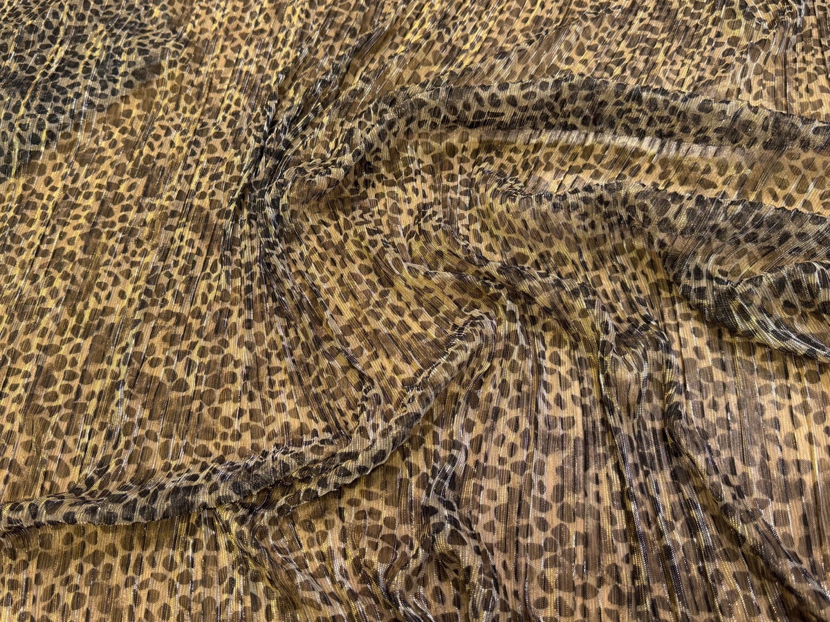 Tissu maille résille plissée léopard beige or - détail du tissu