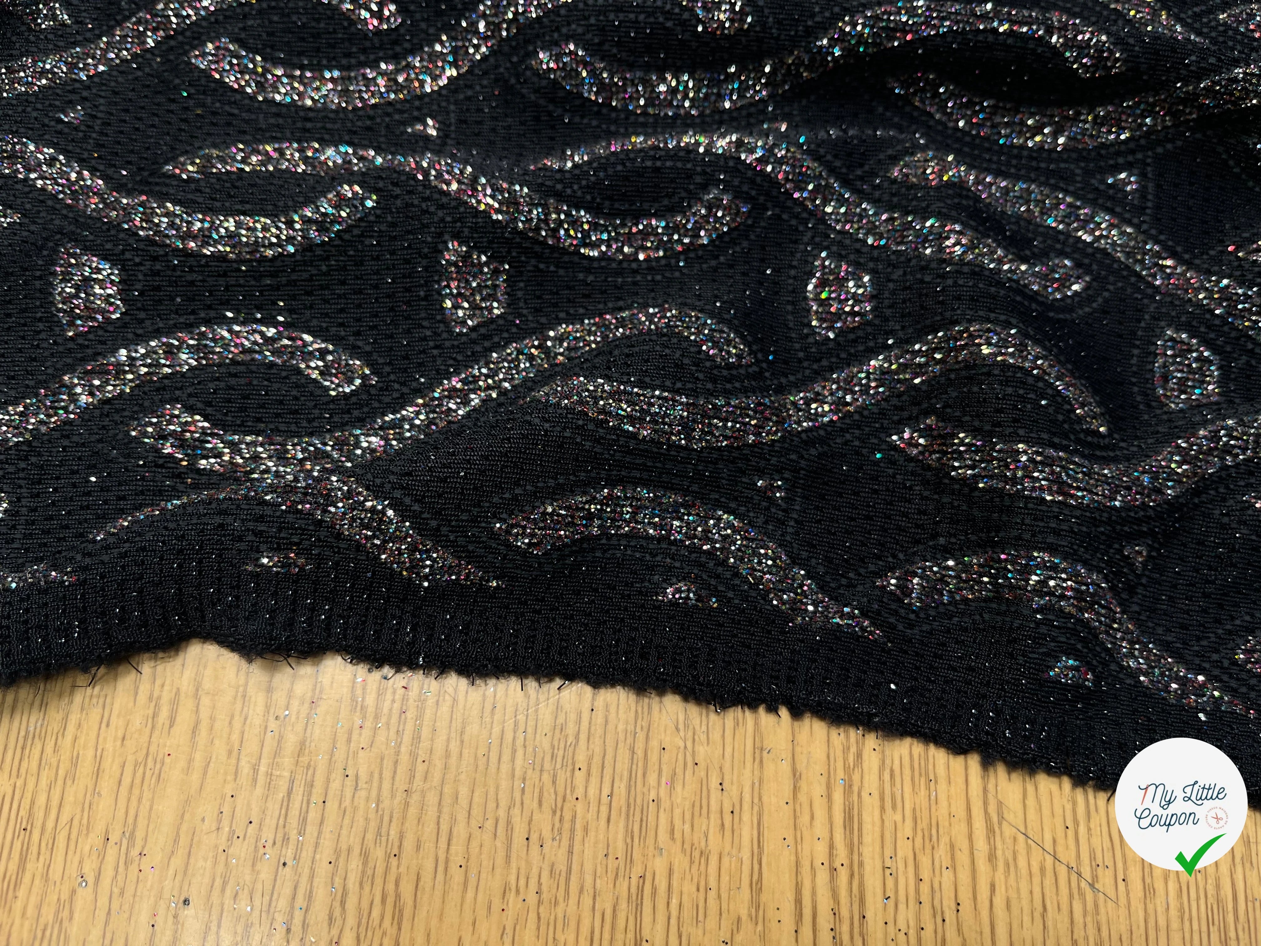 MAILLE SEQUIN MOTIF CROCHETS BRILLANTE MULTICOLORES - My Little Coupon