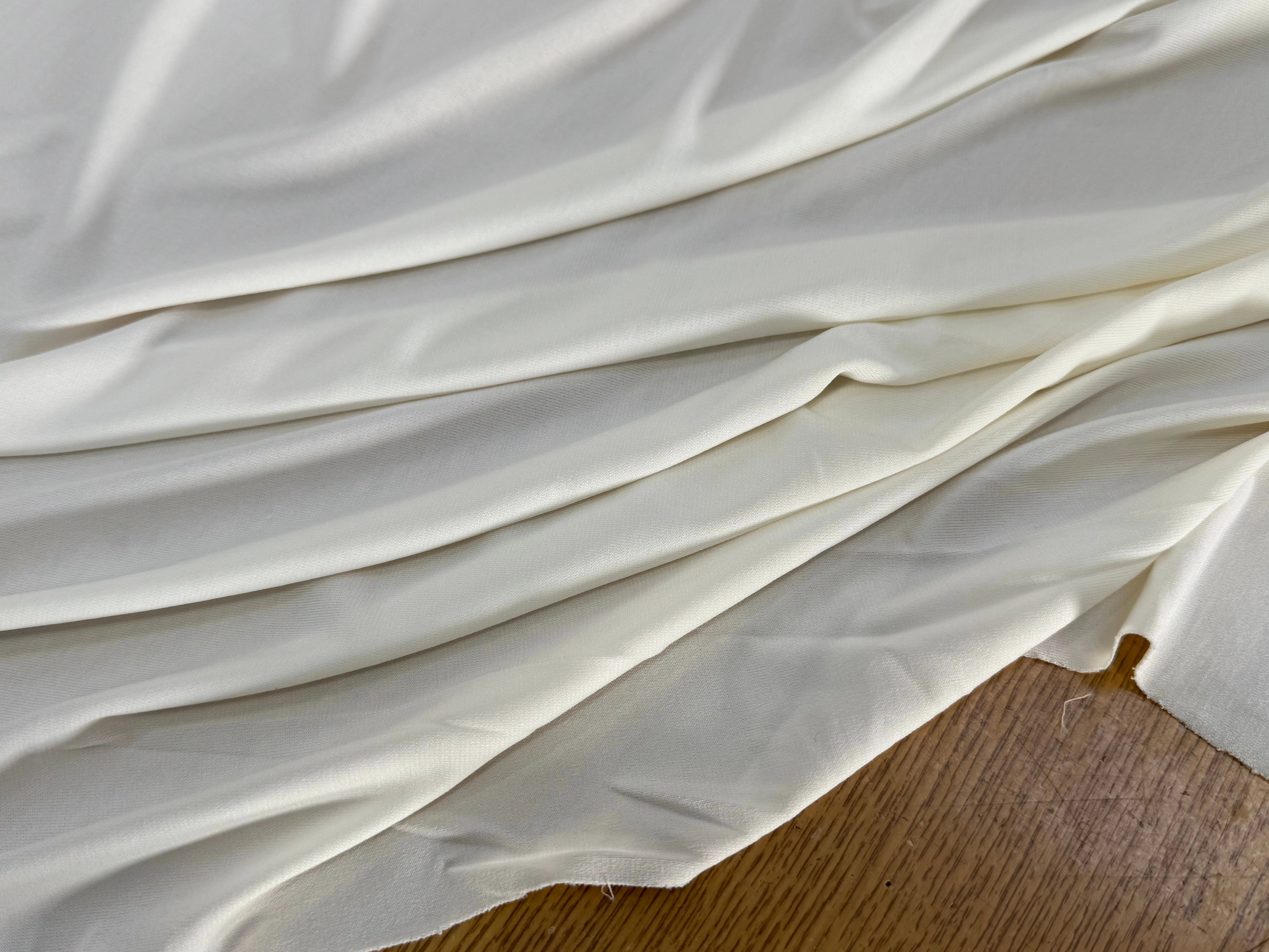 MAILLE STRETCH ET FROIDE BLANC CASSÉ ULTRA CHIC - My Little Coupon