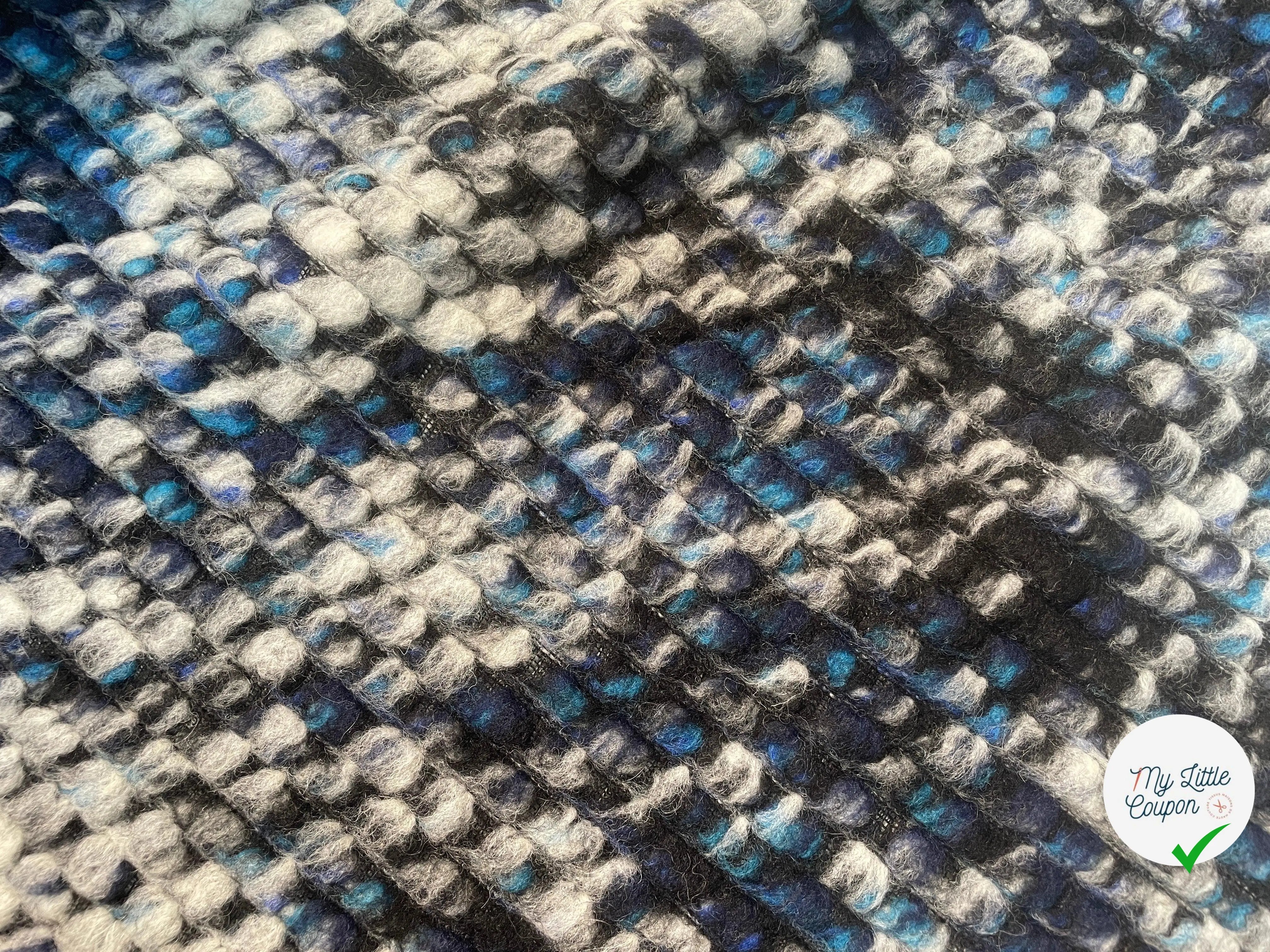 MANTEAU BOUCLETTE STRUCTURE MAILLE CHINÉ MULTICOLORE TENDANCE BLEU - My Little Coupon - tissu - coudre