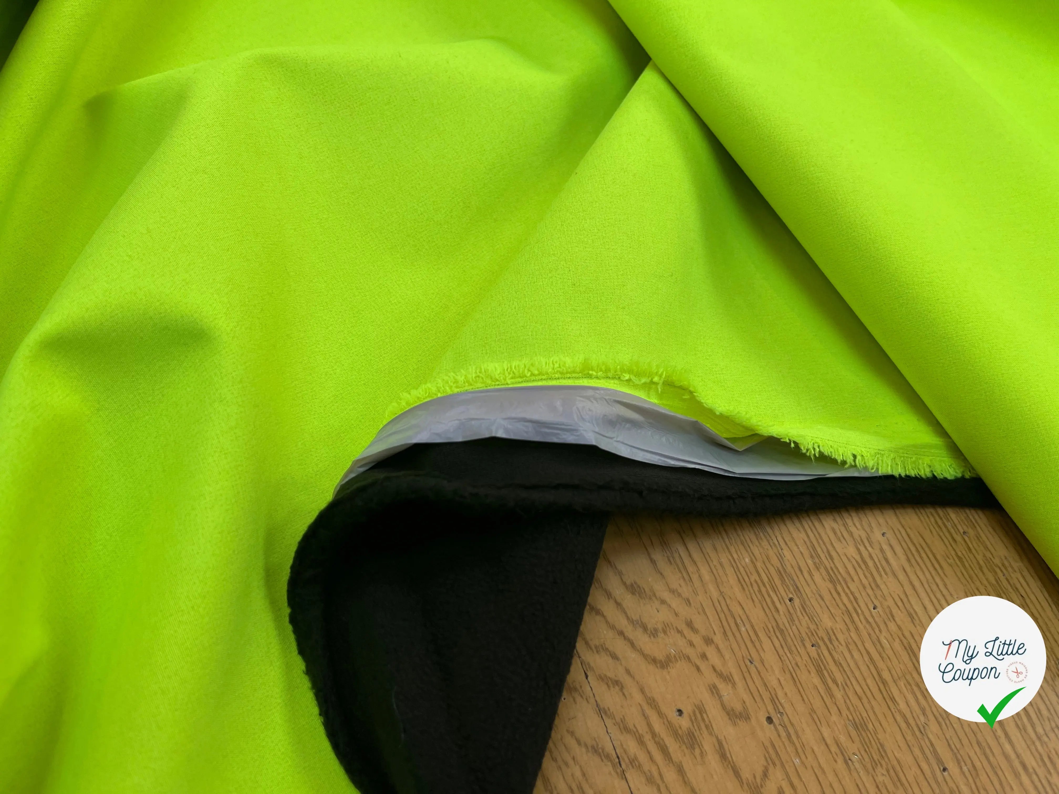 MICROPOLAIRE CONTRECOLLÉ OEKOTEX KC JAUNE FLUO/NOIR - My Little Coupon