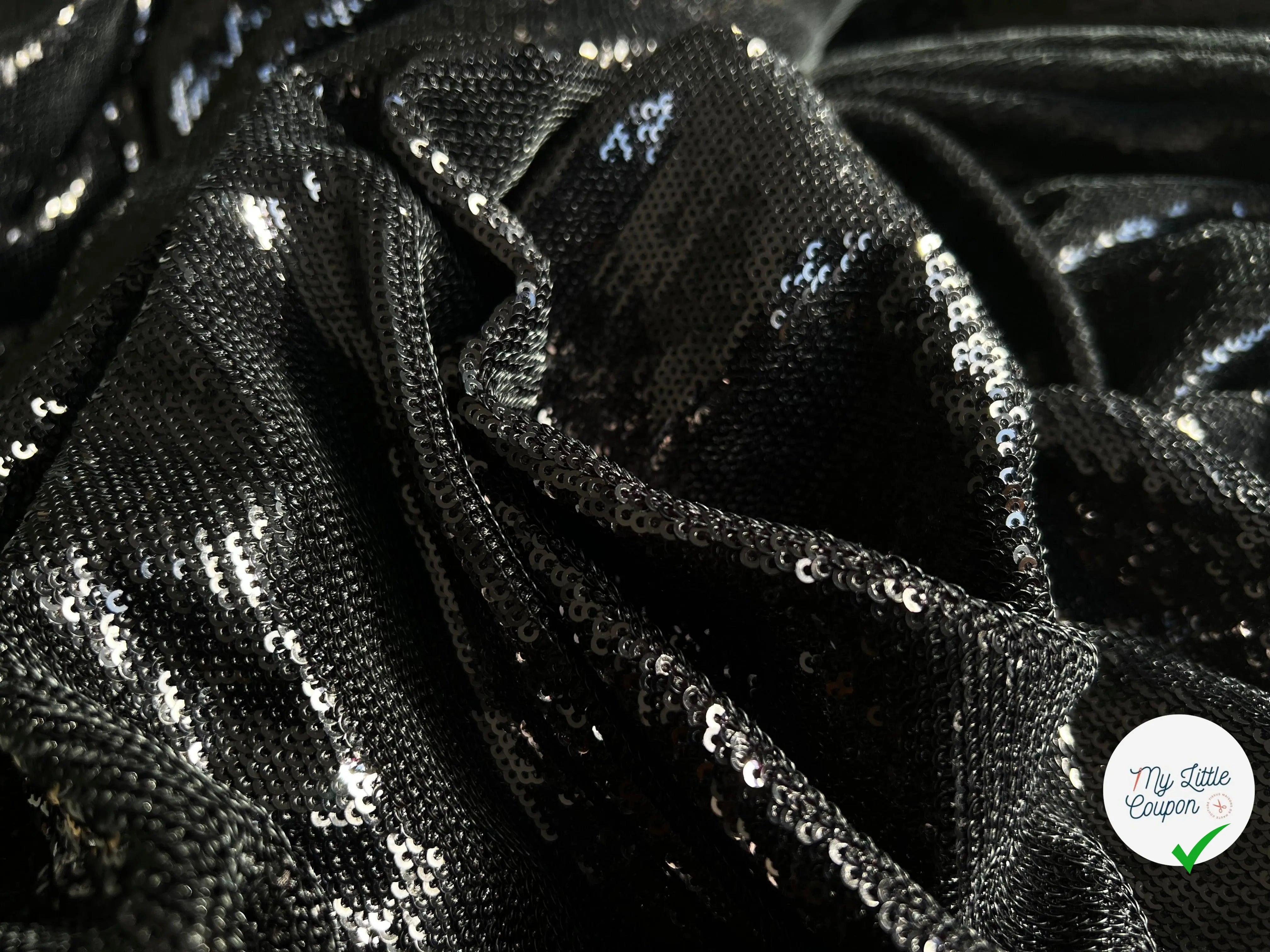MINI SEQUIN NOIR STRUCTURE DENSE - coupon de 2 mètres 50 - My Little Coupon - tissu - coudre
