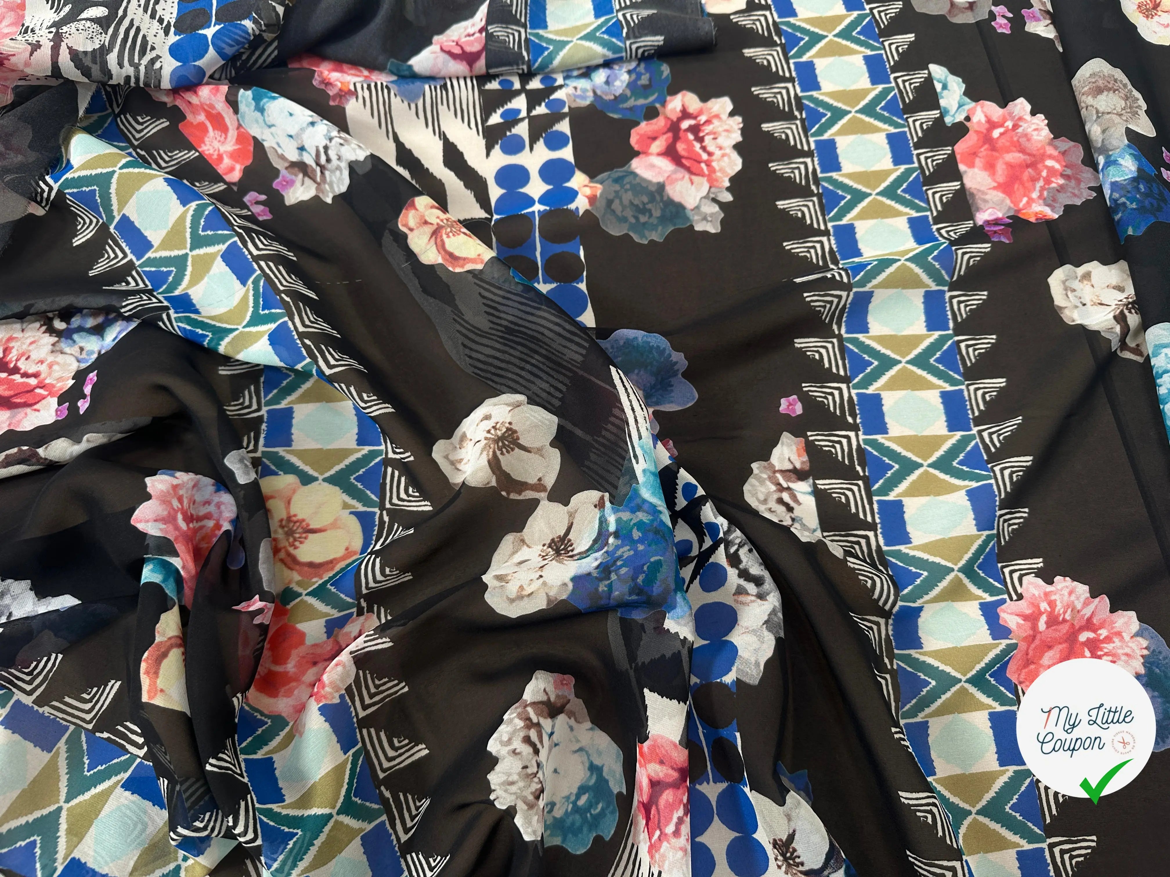 MOUSSELINE DE SOIE FIORI E GEOMETRIA SFONDO NERO - My Little Coupon
