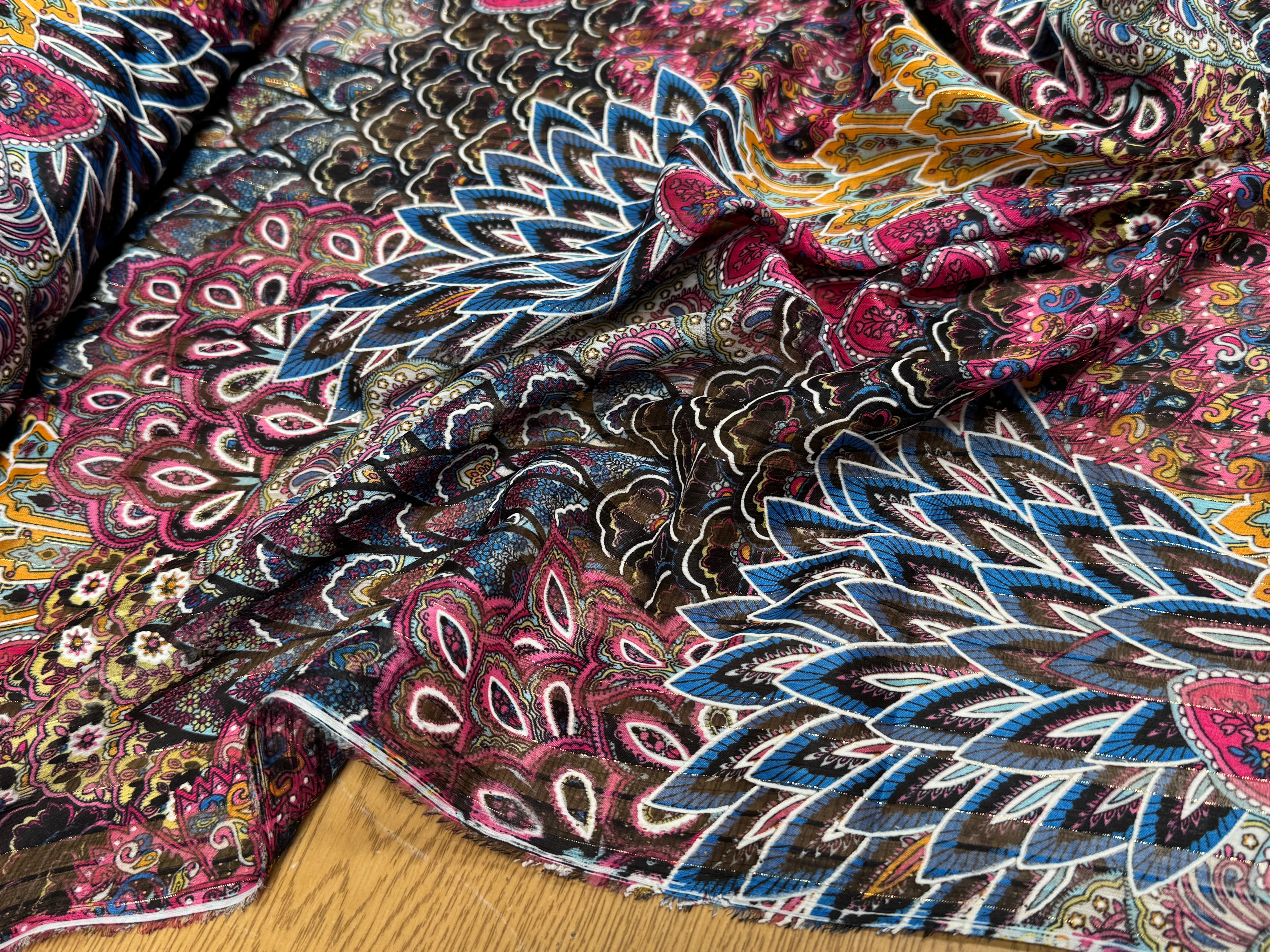 MOUSSELINE YORYU SATIN STRIPE PRINT FUSHIA BLUE&ORANGE - My Little Coupon
