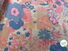 OTTOMAN LAINE VISCOSE FOND BEIGE MOTIF FLEURS ROSE BLEU 95CM - My Little Coupon