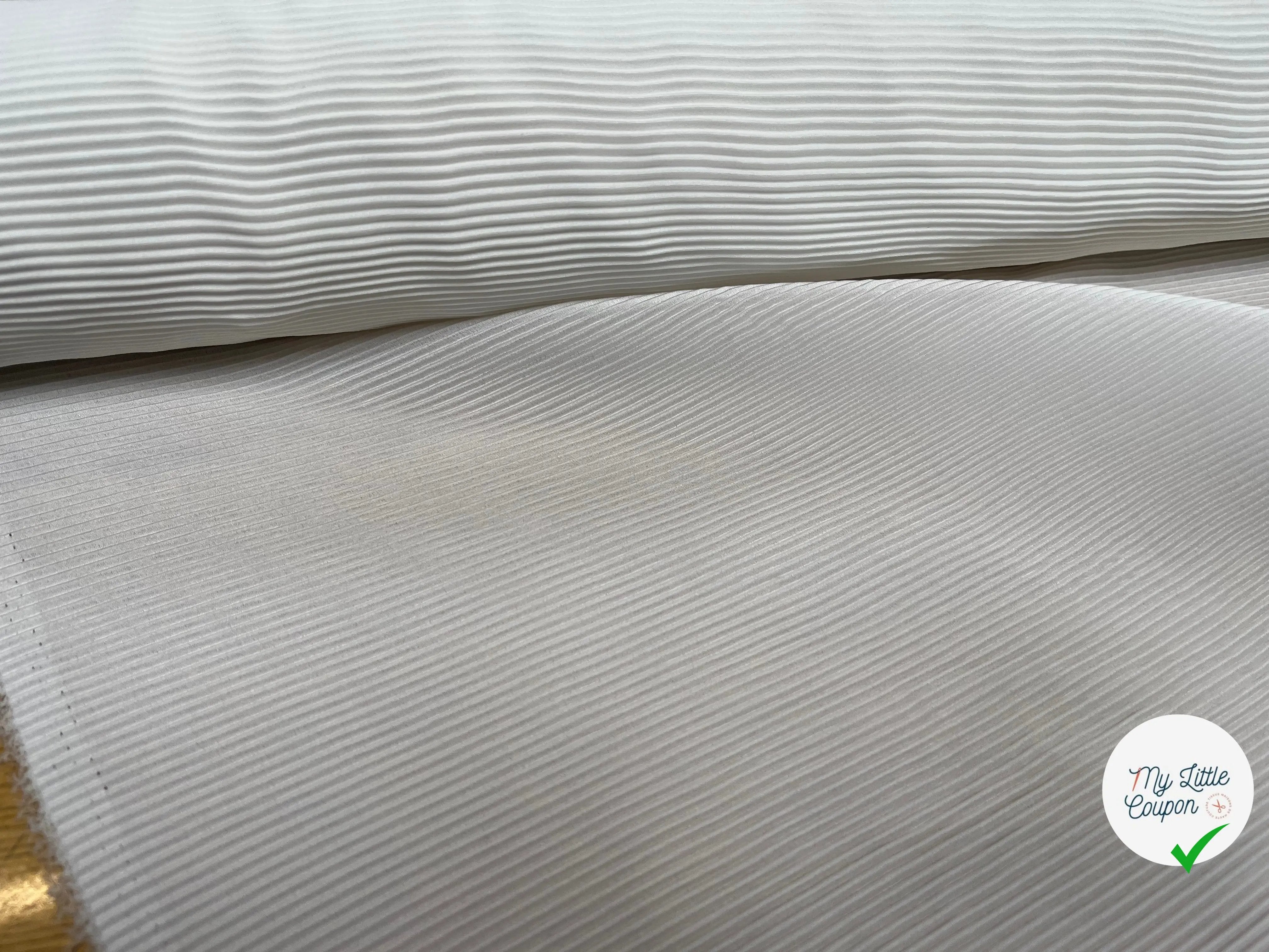 OTTOMAN ULTRA STRECH BLANC CASSÉ - My Little Coupon