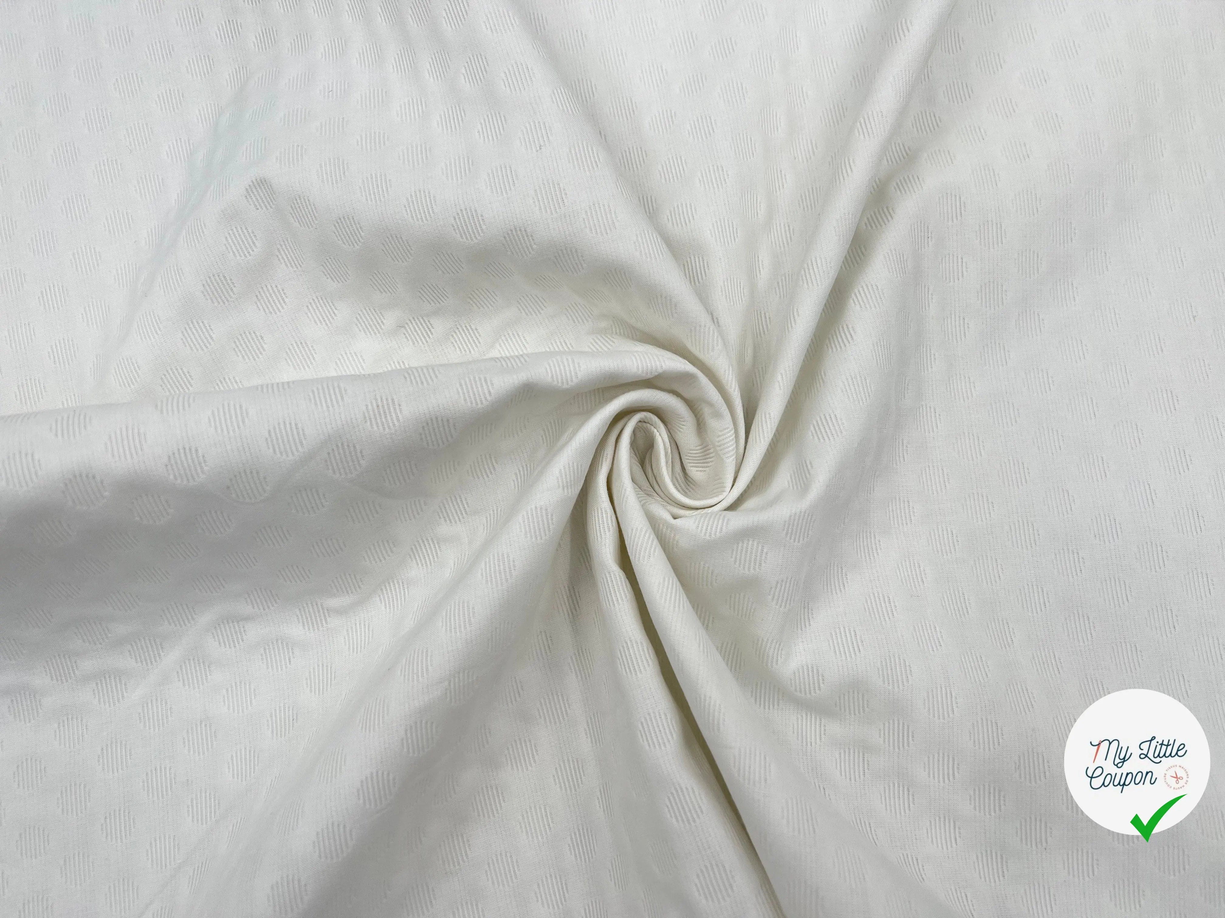 PIQUÉ DE COTON CERCLES JACAQUARD WHITE CREAM - My Little Coupon - tissu - coudre