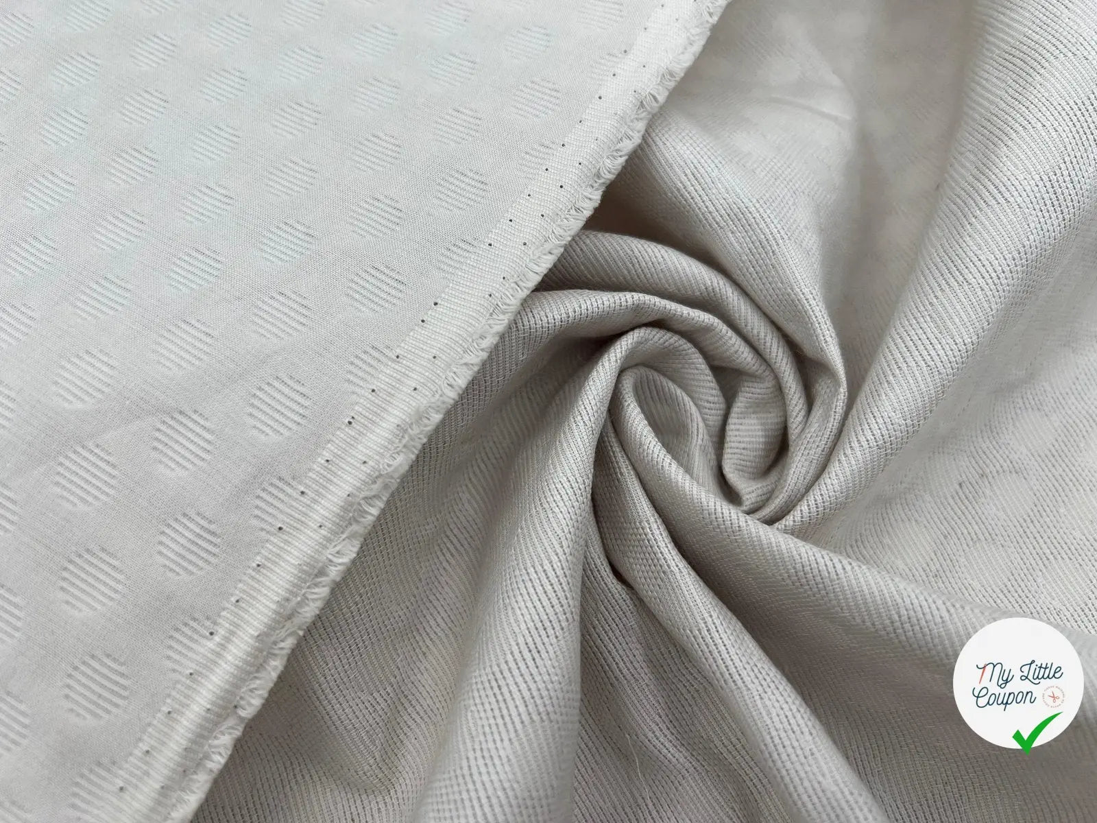 PIQUÉ DE COTON JACQUARD RUCHES BEIGES - My Little Coupon - tissu - coudre