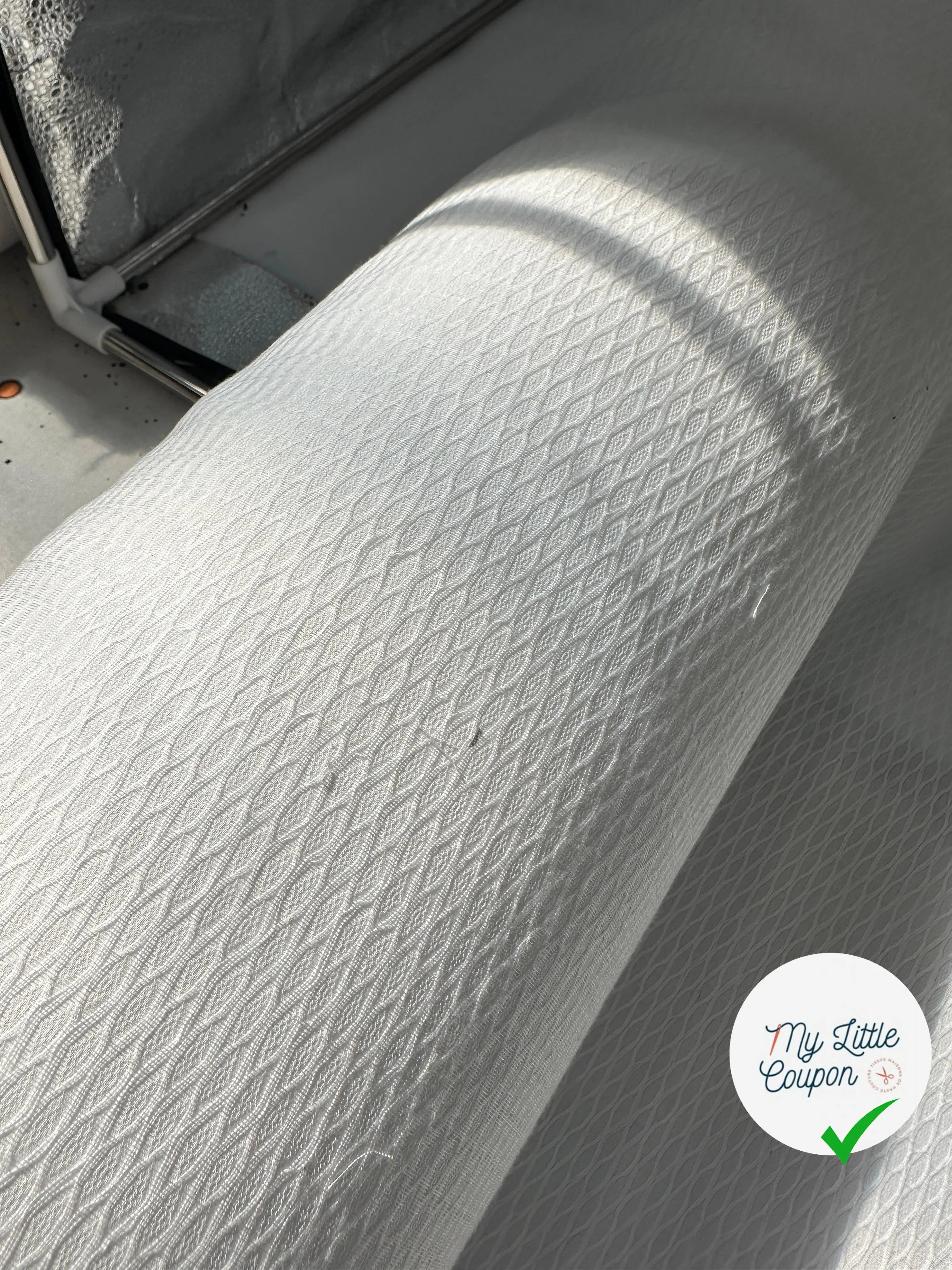PIQUÉ DE COTON LOSANGES SUISSE BLANC OPTIQUE ST GALLEN - My Little Coupon - tissu - coudre