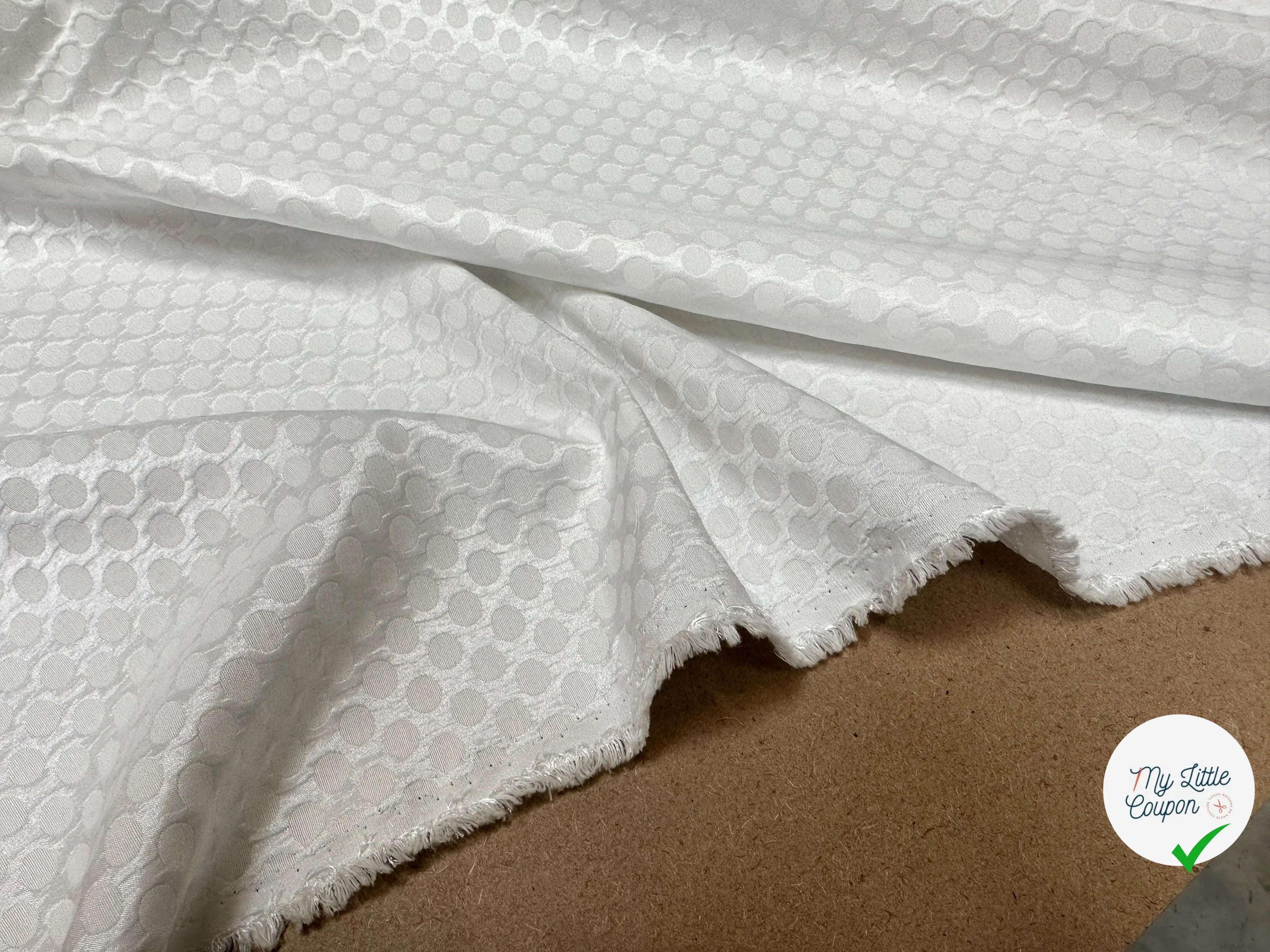 PIQUÉ FLUIDE OFF WHITE CERCLES ITALIAN - My Little Coupon