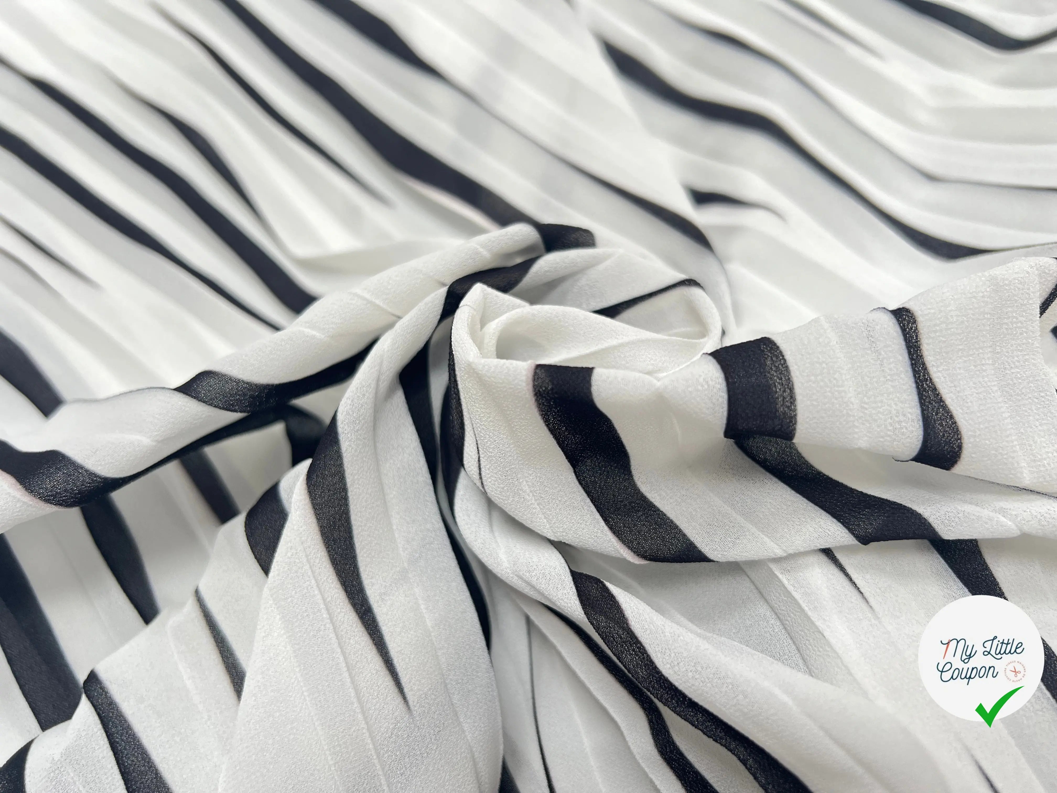 PLISSÉ MOTIF BOWTIE - coupon de tissu de 3 mètres - My Little Coupon - tissu - coudre
