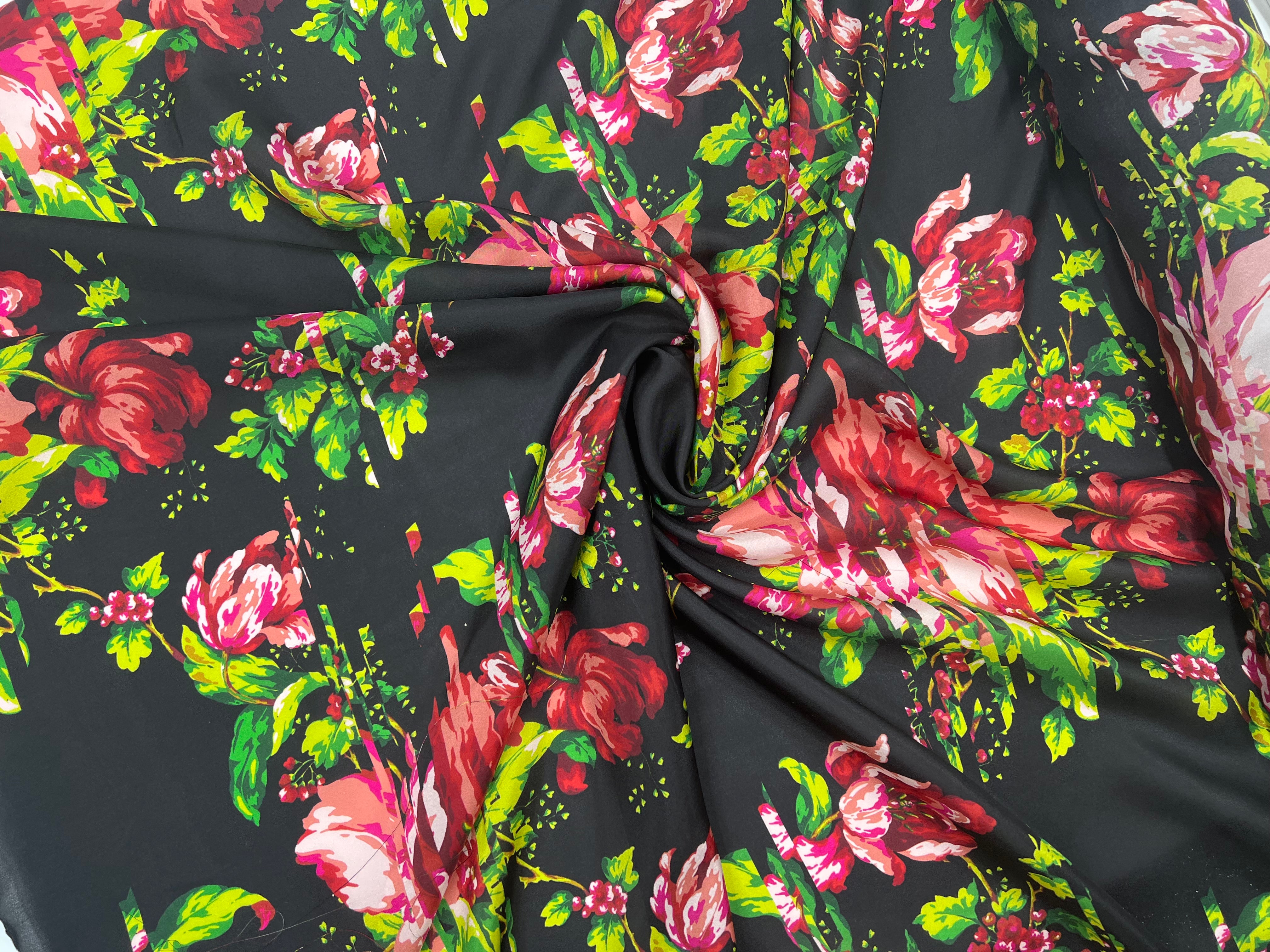 PONGE DE SOIE IMPRIMÉE FLORAVITA FOND NOIR MSO