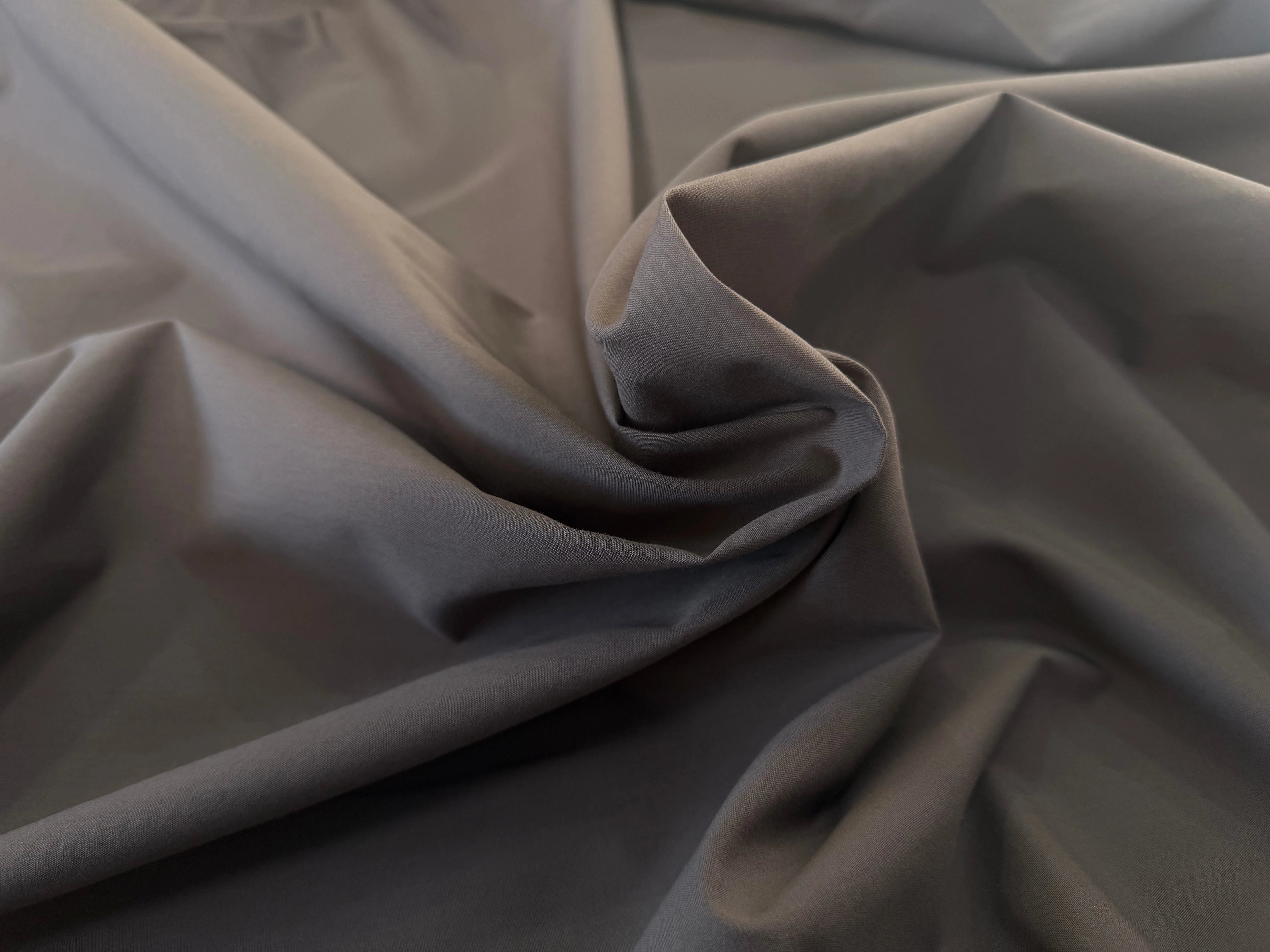 POPELINE COTON TAUPE LAIZE 150 - My Little Coupon
