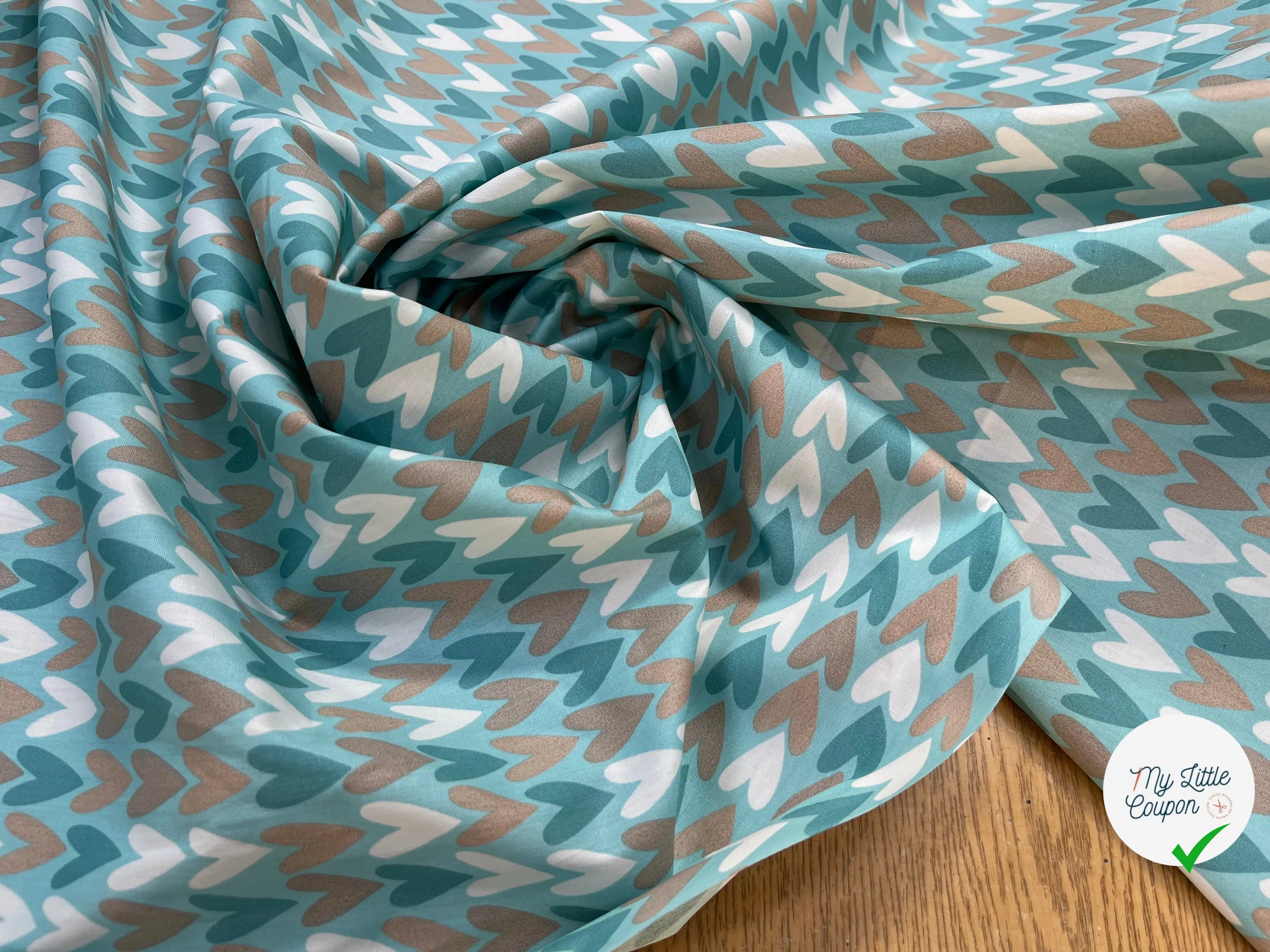 POPELINE DE COTON 120 FILS MOTIF COEUR FOND BLEU - My Little Coupon
